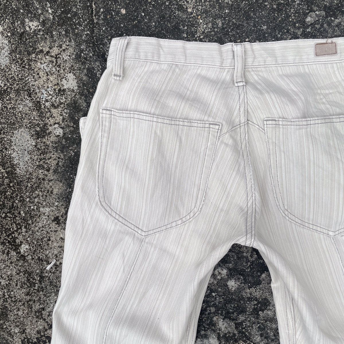 Japanese Brand Vintage Nicole Club Distressed Denim Jeans Size 30" / US 8 / IT 44 - 8 Thumbnail