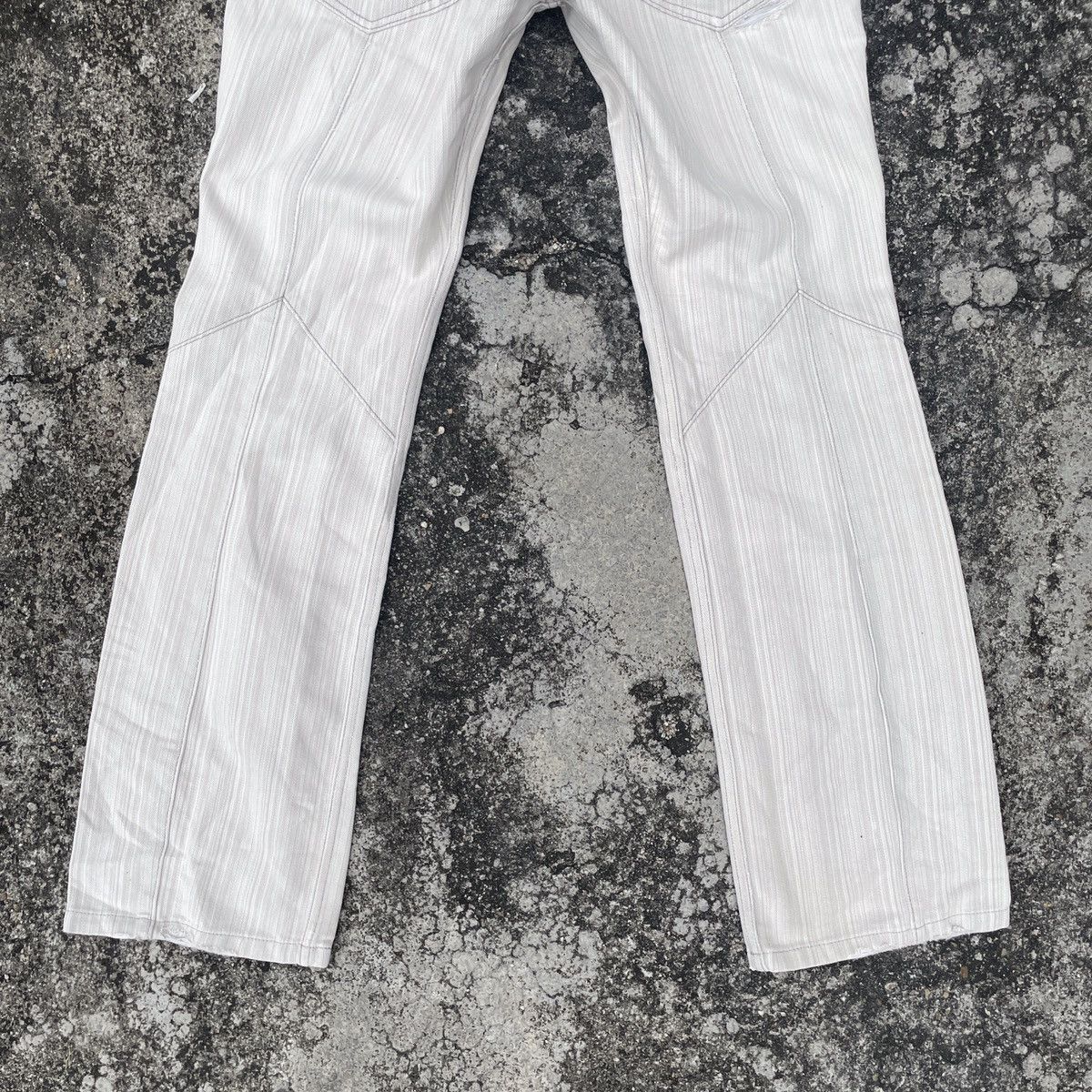 Japanese Brand Vintage Nicole Club Distressed Denim Jeans Size 30" / US 8 / IT 44 - 9 Thumbnail