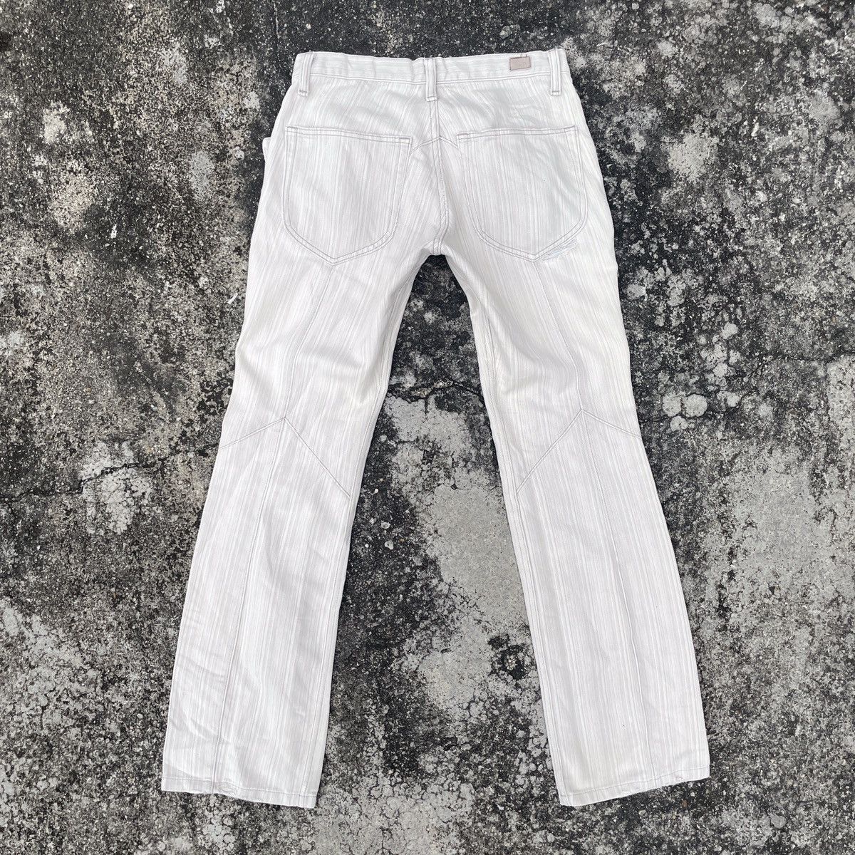 Japanese Brand Vintage Nicole Club Distressed Denim Jeans Size 30" / US 8 / IT 44 - 6 Thumbnail