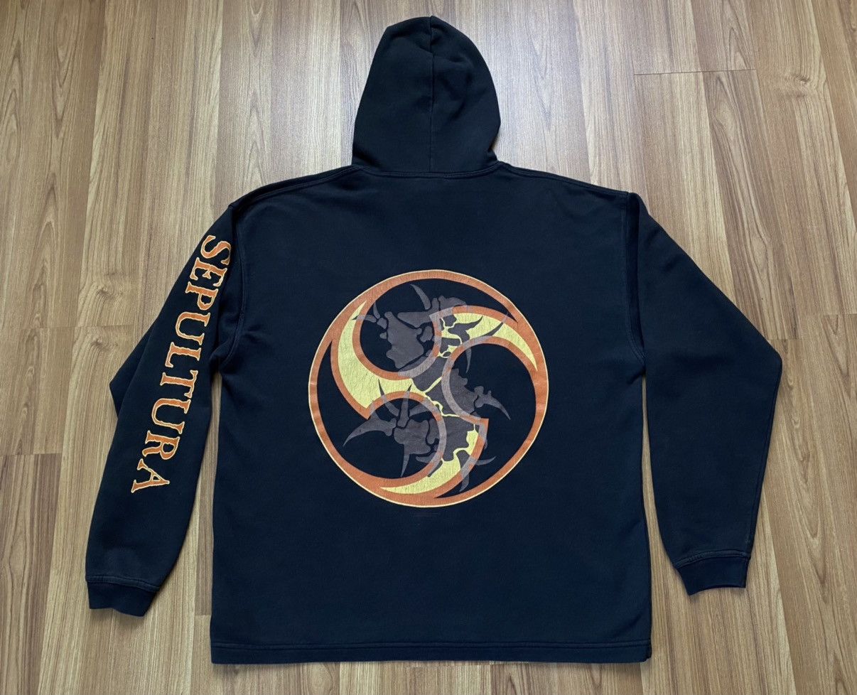 Band Tees Vintage 90s Sepultura Chaos Hoodie Napalm Death Burzum Size US XL / EU 56 / 4 - 1 Thumbnail