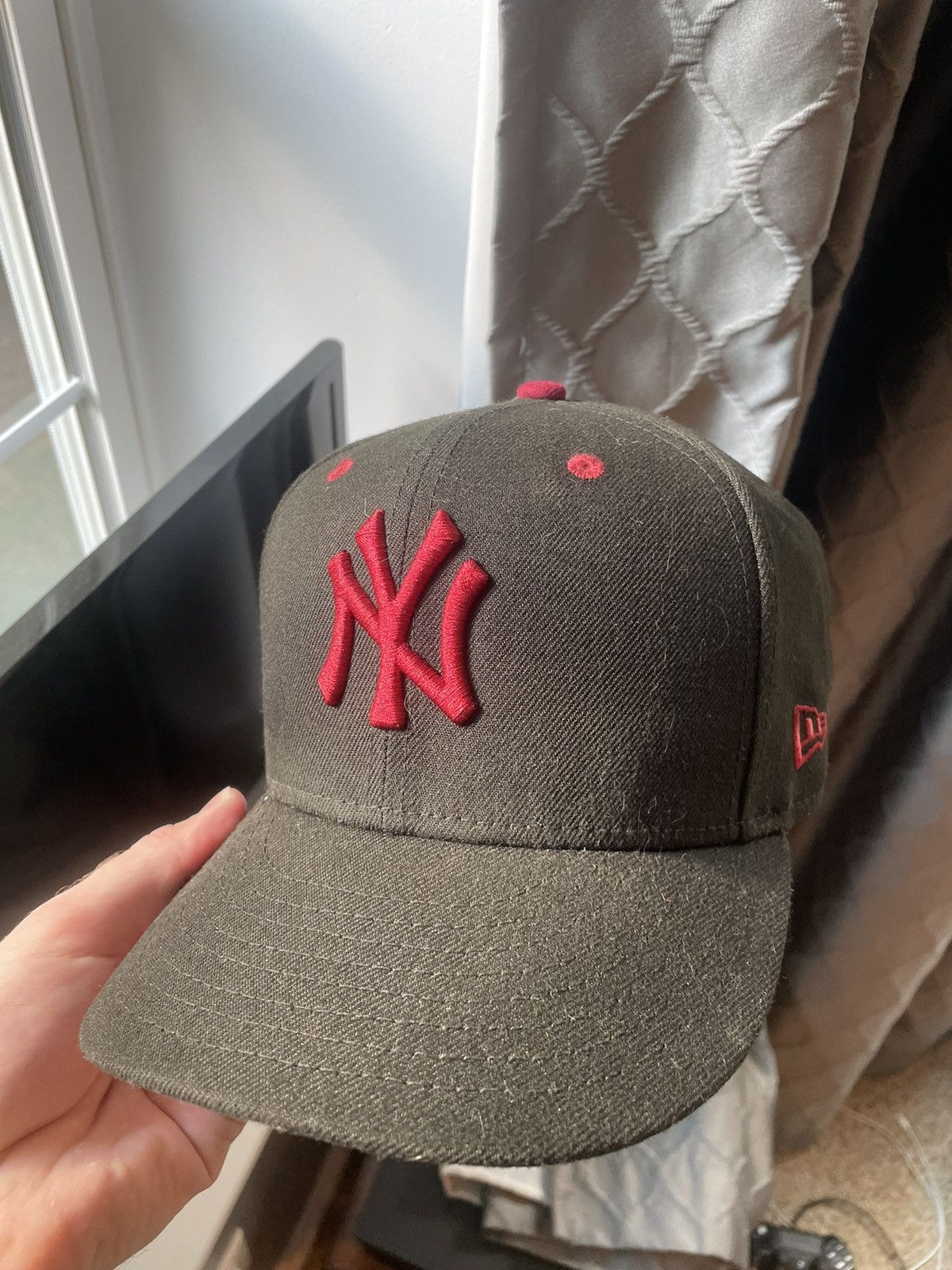 New Era × New York Yankees Yankees New Era Fitted SIZE 7 1/2 Size ONE SIZE - 1 Thumbnail