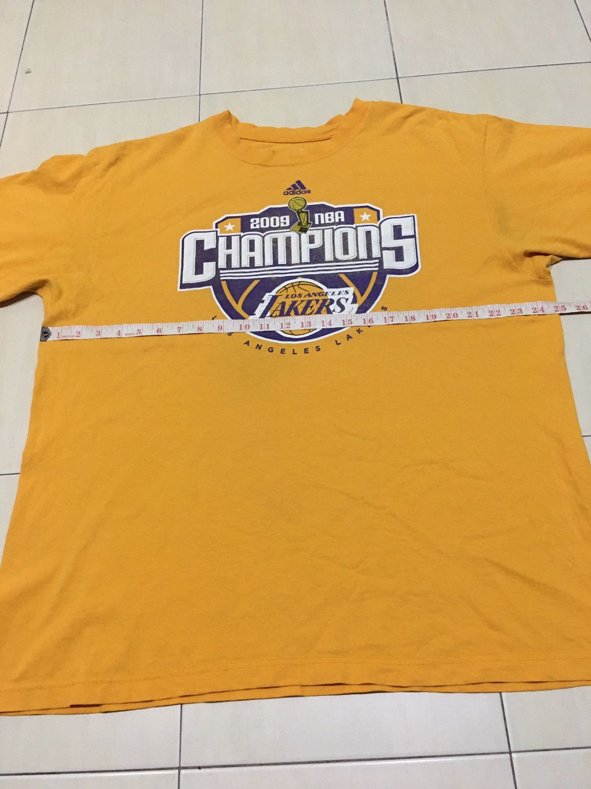 Adidas × NBA Adidas La Lakers Champions 2009 Kobe bryant NBA shirt Size US XL / EU 56 / 4 - 4 Thumbnail