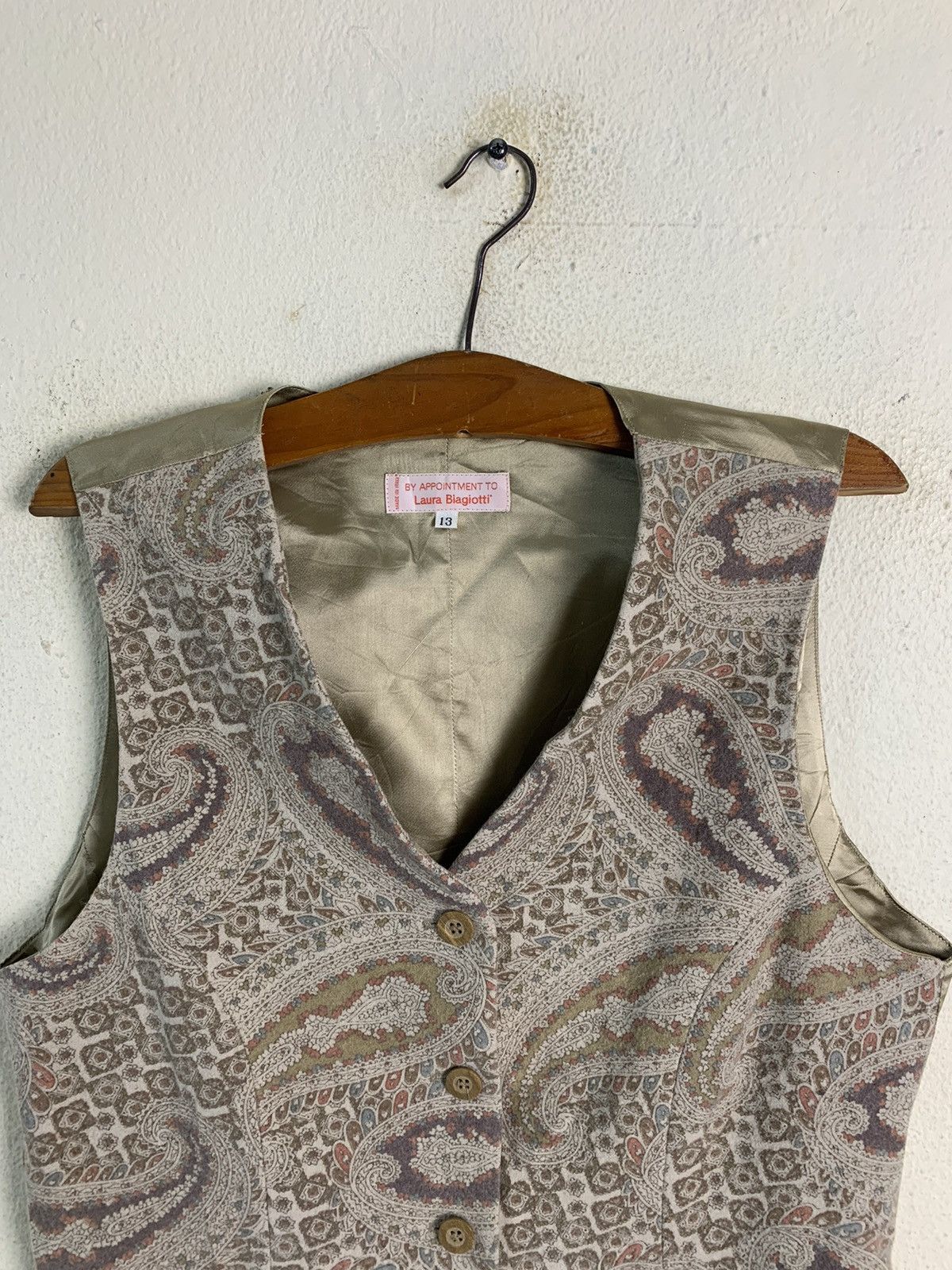 Laura Biagiotti Laura Biagiotti Vest Size US S / EU 44-46 / 1 - 4 Thumbnail