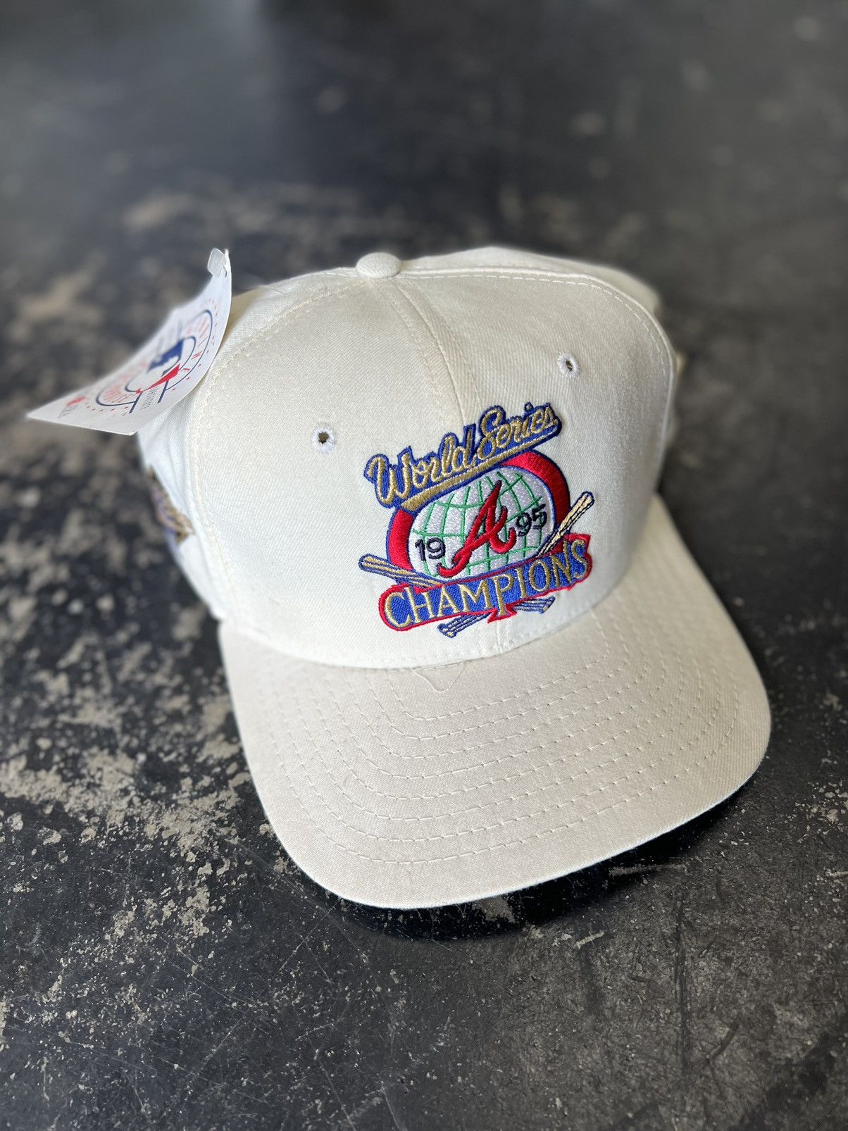 Vintage Vintage Atlanta Braves 1995 MLB World Series Champions Hat ...