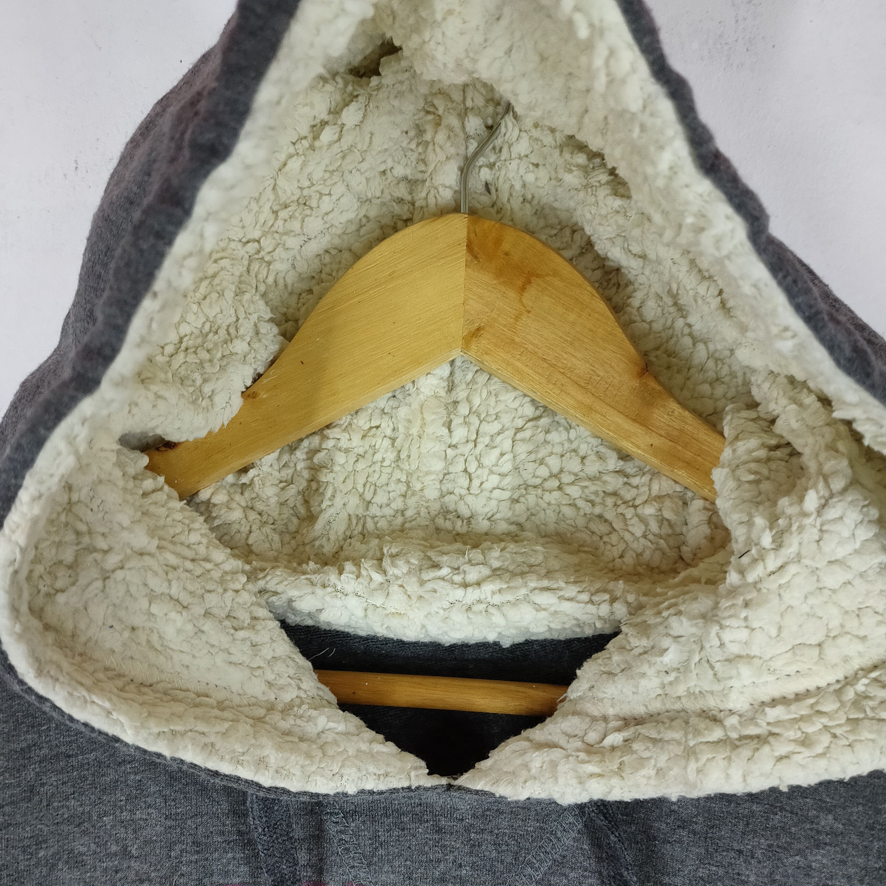 Other NEW DELIGHT SHERPA Inside Hoodie M size Sweatshirt Size US M / EU 48-50 / 2 - 4 Thumbnail