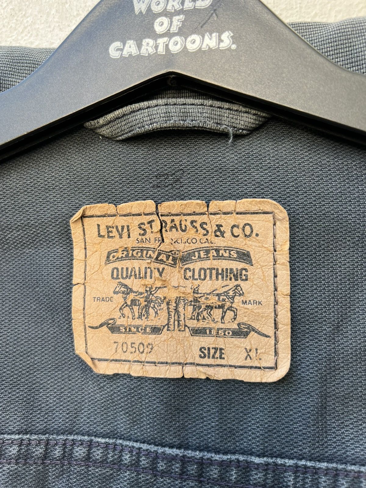 Levi's Vintage 1997 Levi’s Distress Sun Faded Cord Jacket Trashed Size US XL / EU 56 / 4 - 16 Thumbnail