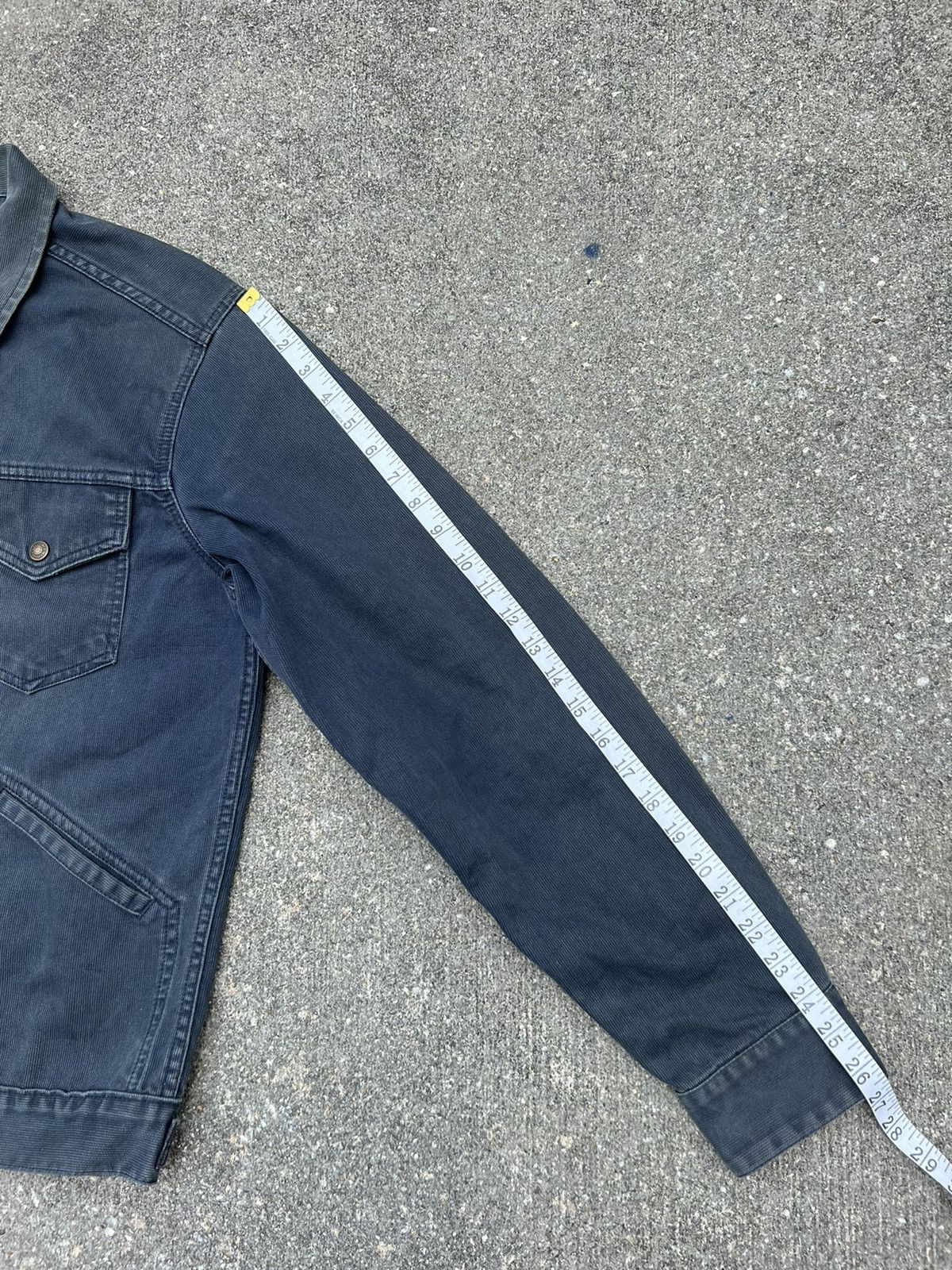 Levi's Vintage 1997 Levi’s Distress Sun Faded Cord Jacket Trashed Size US XL / EU 56 / 4 - 3 Thumbnail