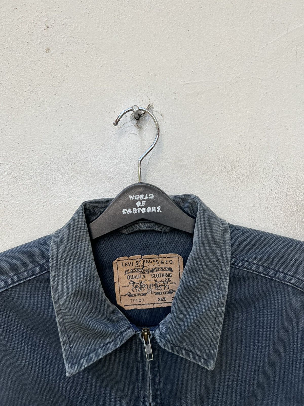 Levi's Vintage 1997 Levi’s Distress Sun Faded Cord Jacket Trashed Size US XL / EU 56 / 4 - 7 Thumbnail