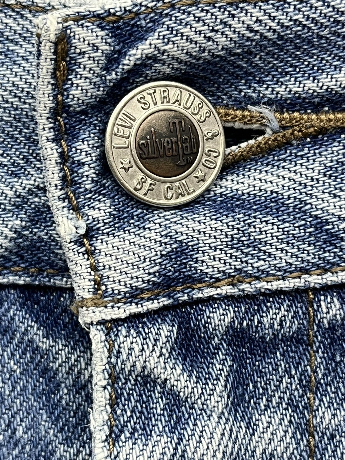 Levi's Vintage Clothing 🔥RARE🔥Vintage LEVI’S SILVER TAB BAGGY PLEATED Jeans Size US 37 - 7 Thumbnail