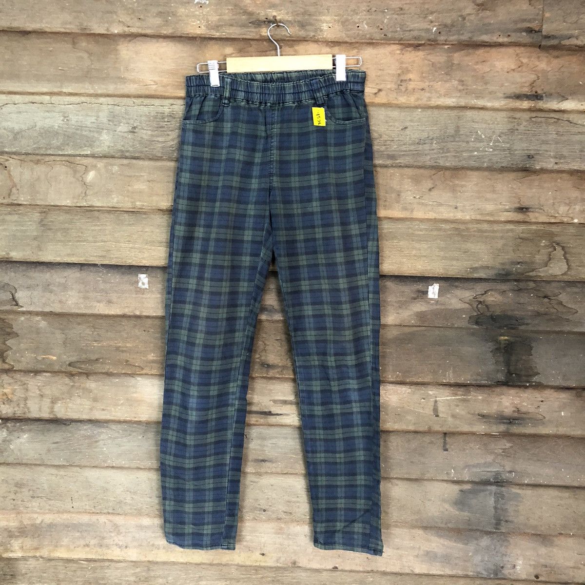 image of Vintage Live In Confort Checkred Pants 4562 in Checkered, Men's (Size 26)