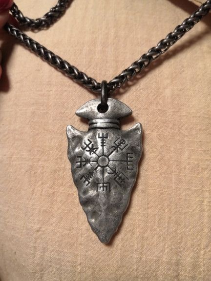 Jewelry Spear Pendant Necklace Size ONE SIZE - 1 Thumbnail