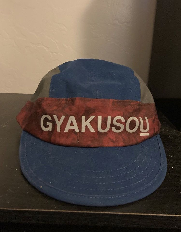 gyakusou hat