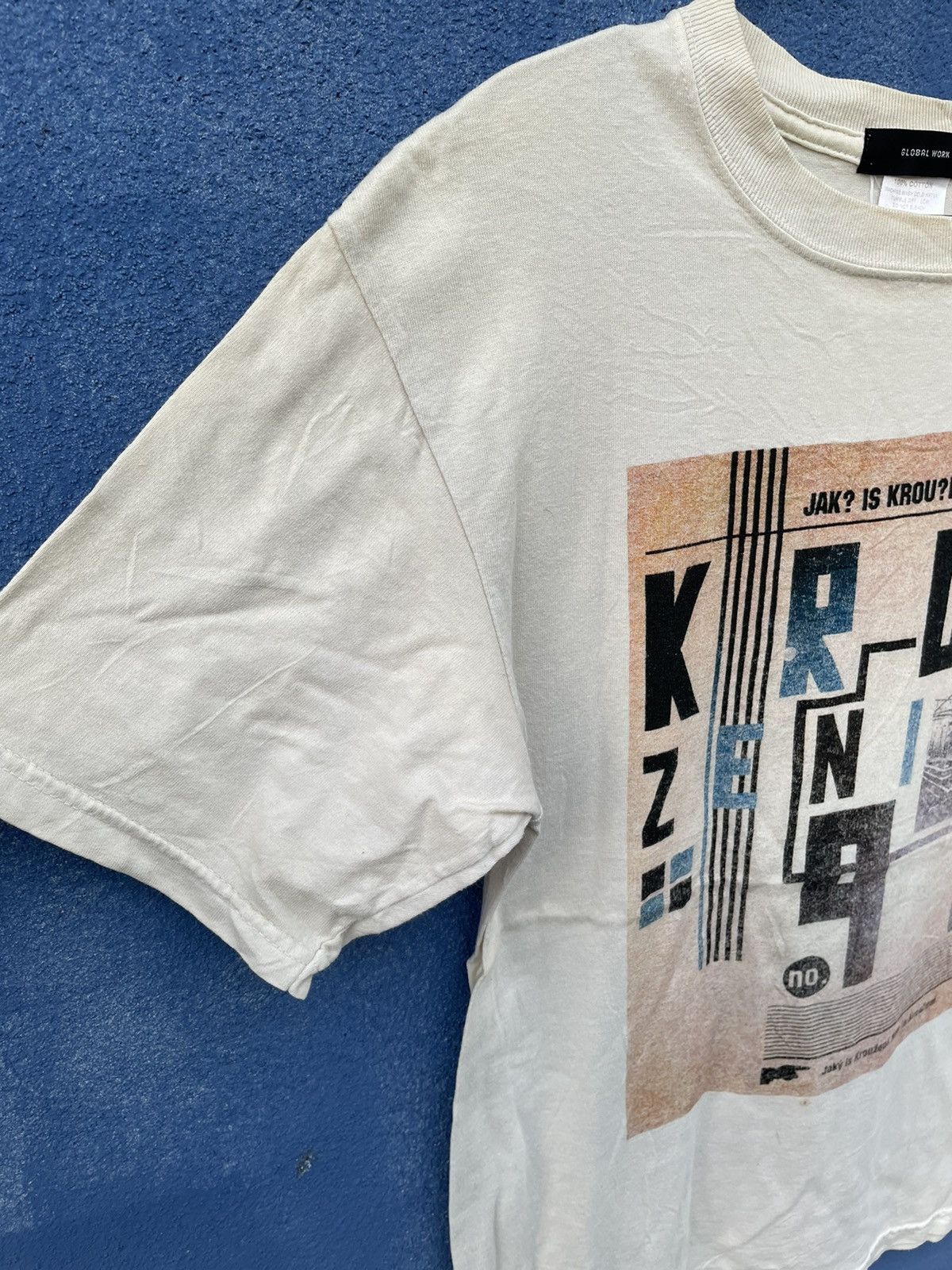 Global Work Vintage Global Work Graphic Tee Size US M / EU 48-50 / 2 - 3 Thumbnail