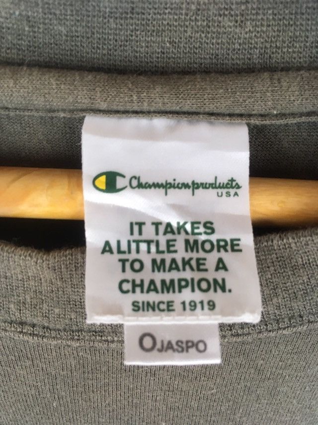 Champion Vintage Spell Out Champion Large Size Dark Grey Colour Tee Size US L / EU 52-54 / 3 - 5 Thumbnail