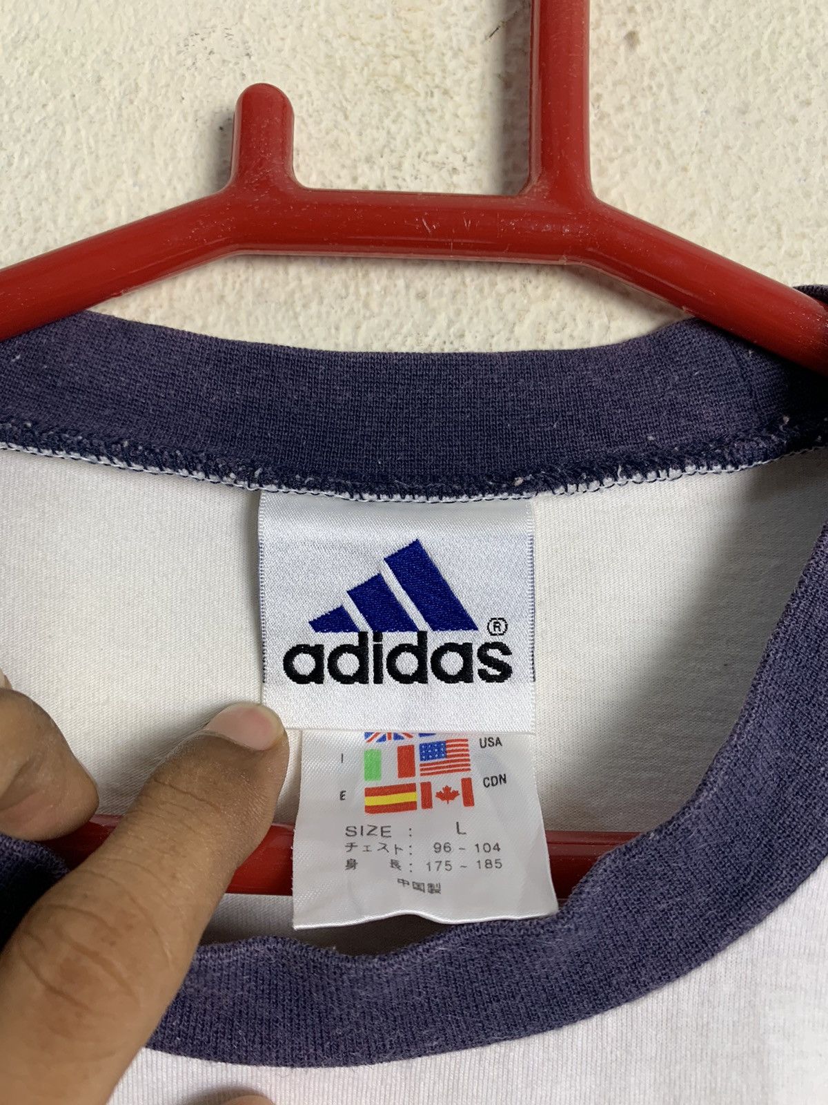 Adidas Vintage Adidas Triple Mask Tshirt Size US M / EU 48-50 / 2 - 10 Thumbnail
