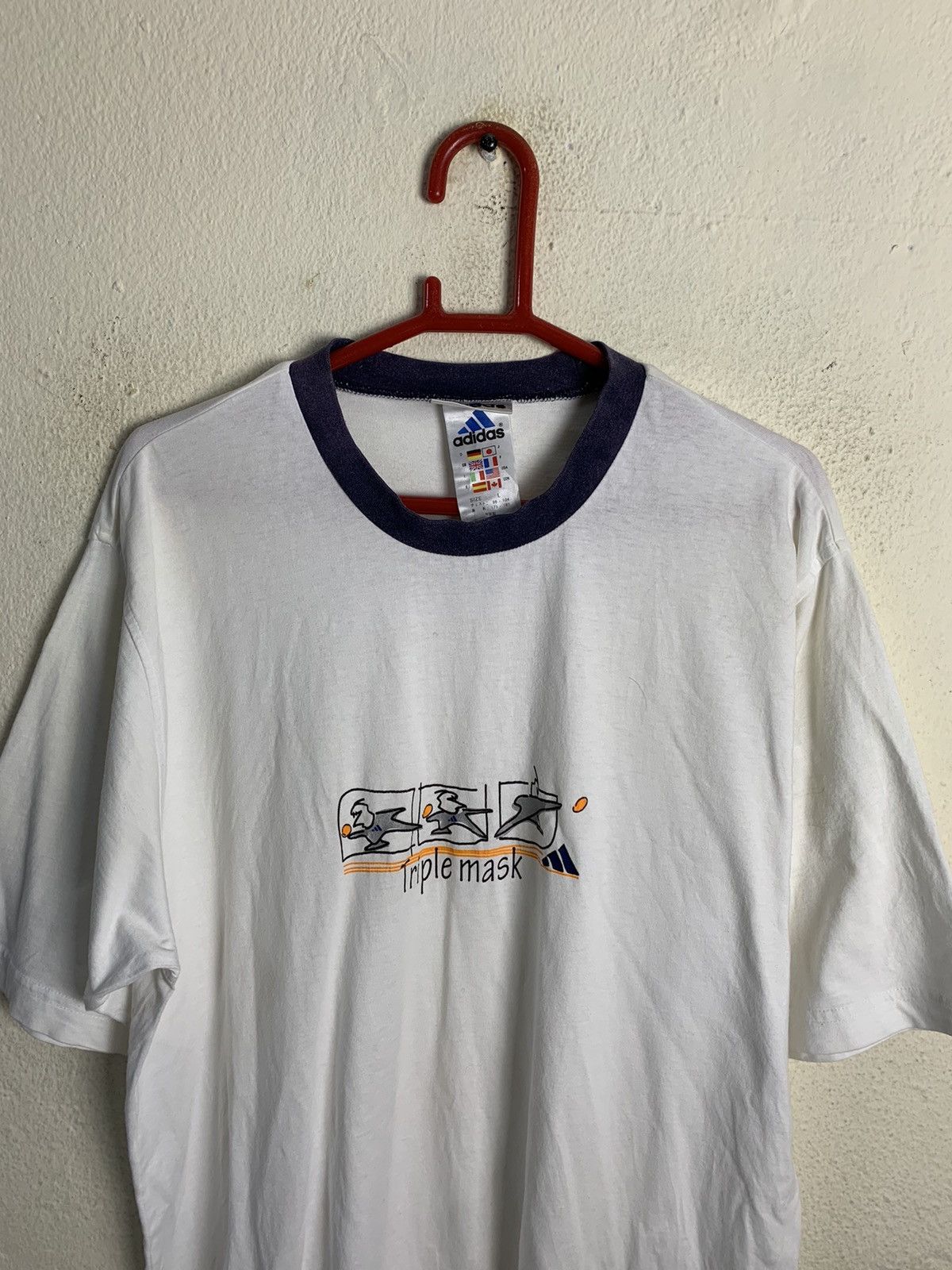 Adidas Vintage Adidas Triple Mask Tshirt Size US M / EU 48-50 / 2 - 4 Thumbnail