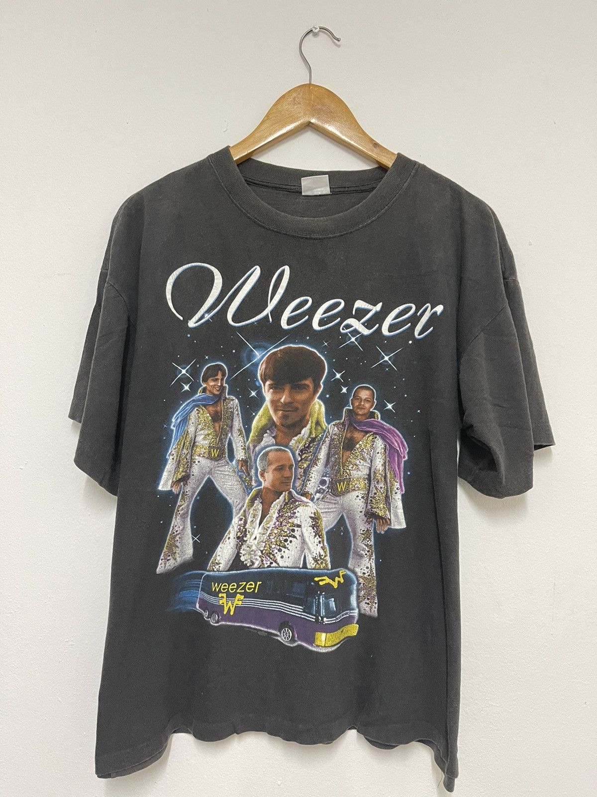 Vintage Weezer “Brush Your Teeth 1995 Alt Rock Tee BAND01