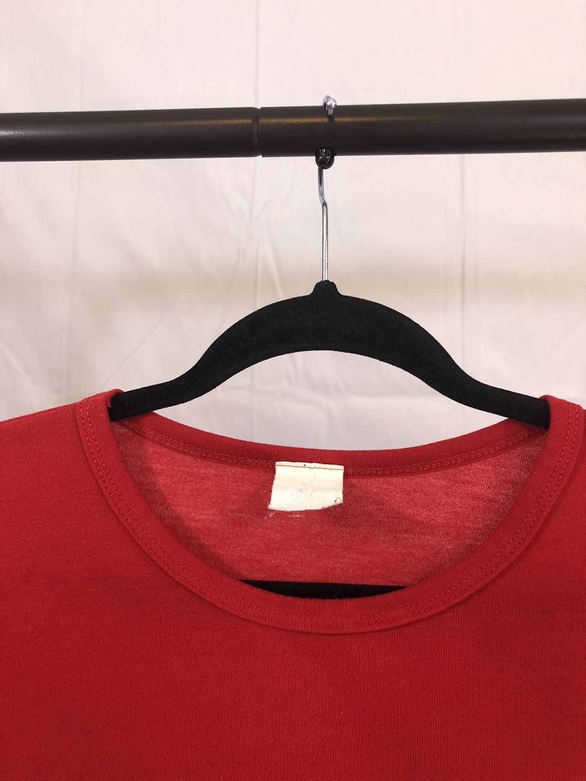 Vintage Blank Red Boxy Oversized Crew Neck Tee Size US XL / EU 56 / 4 - 7 Thumbnail