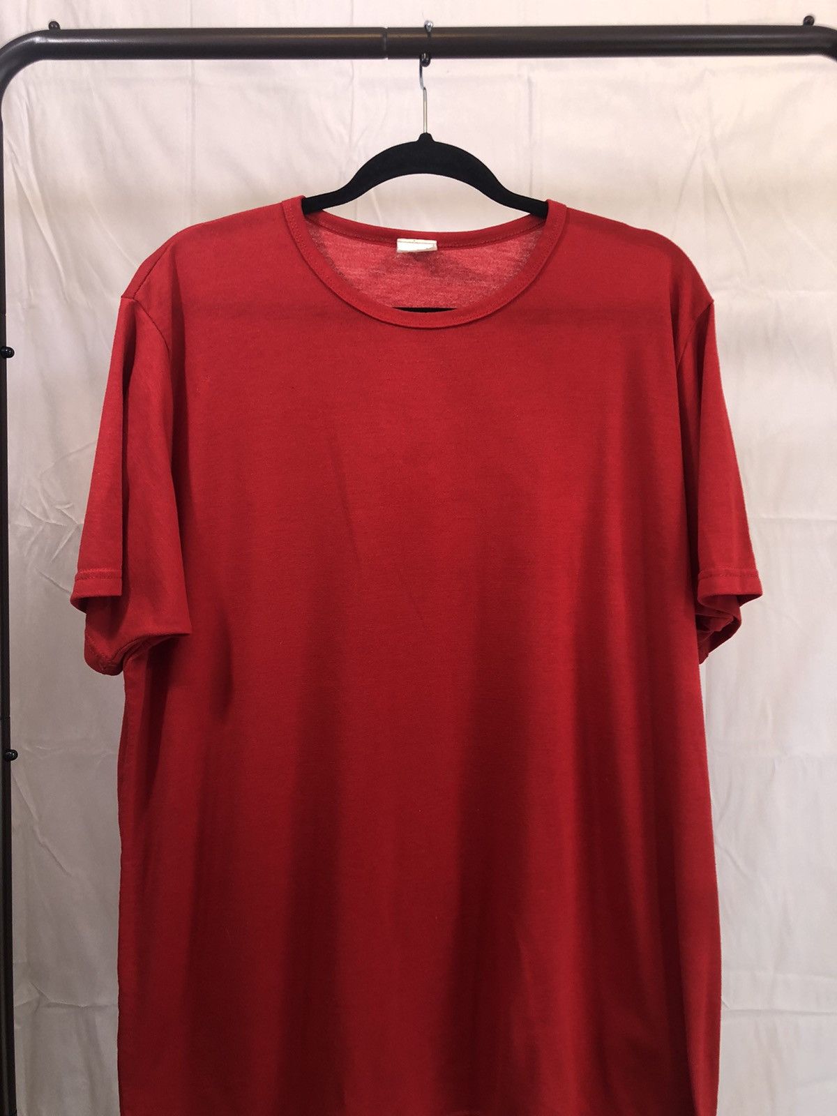 Vintage Blank Red Boxy Oversized Crew Neck Tee Size US XL / EU 56 / 4 - 5 Thumbnail