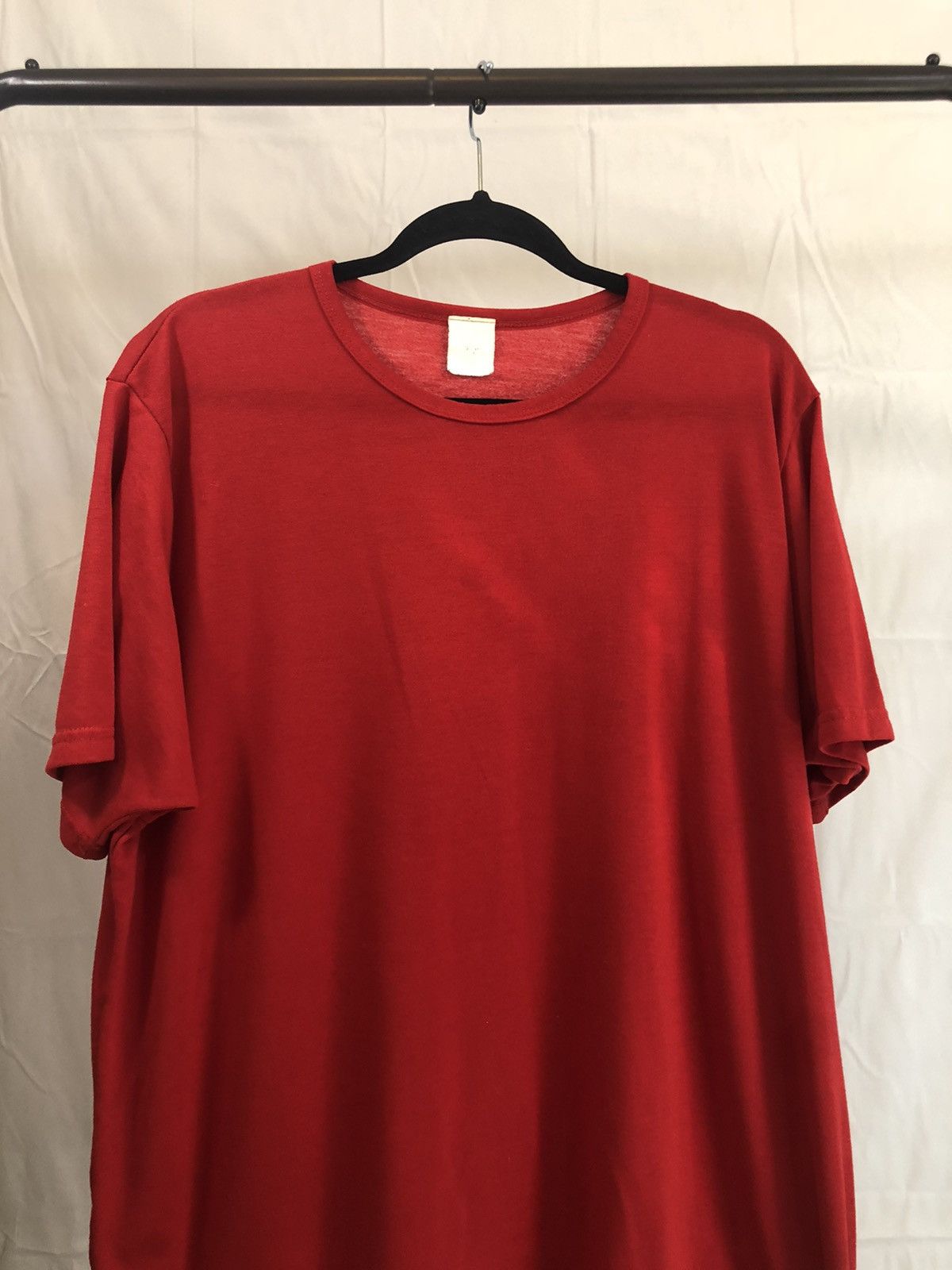 Vintage Blank Red Boxy Oversized Crew Neck Tee Size US XL / EU 56 / 4 - 2 Thumbnail