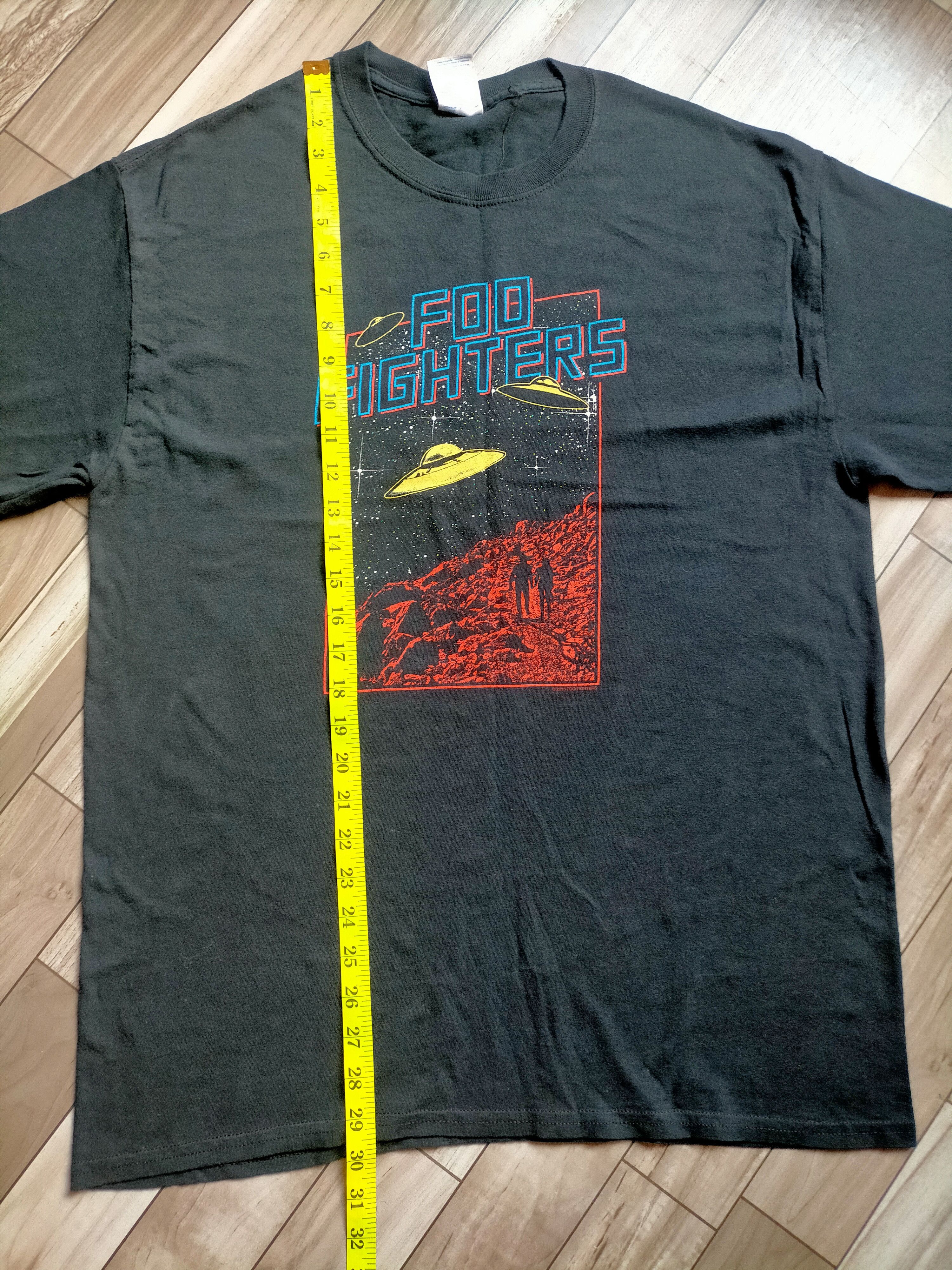 Band Tees × Vintage Foo Fighters band tees tee Size US L / EU 52-54 / 3 - 7 Thumbnail