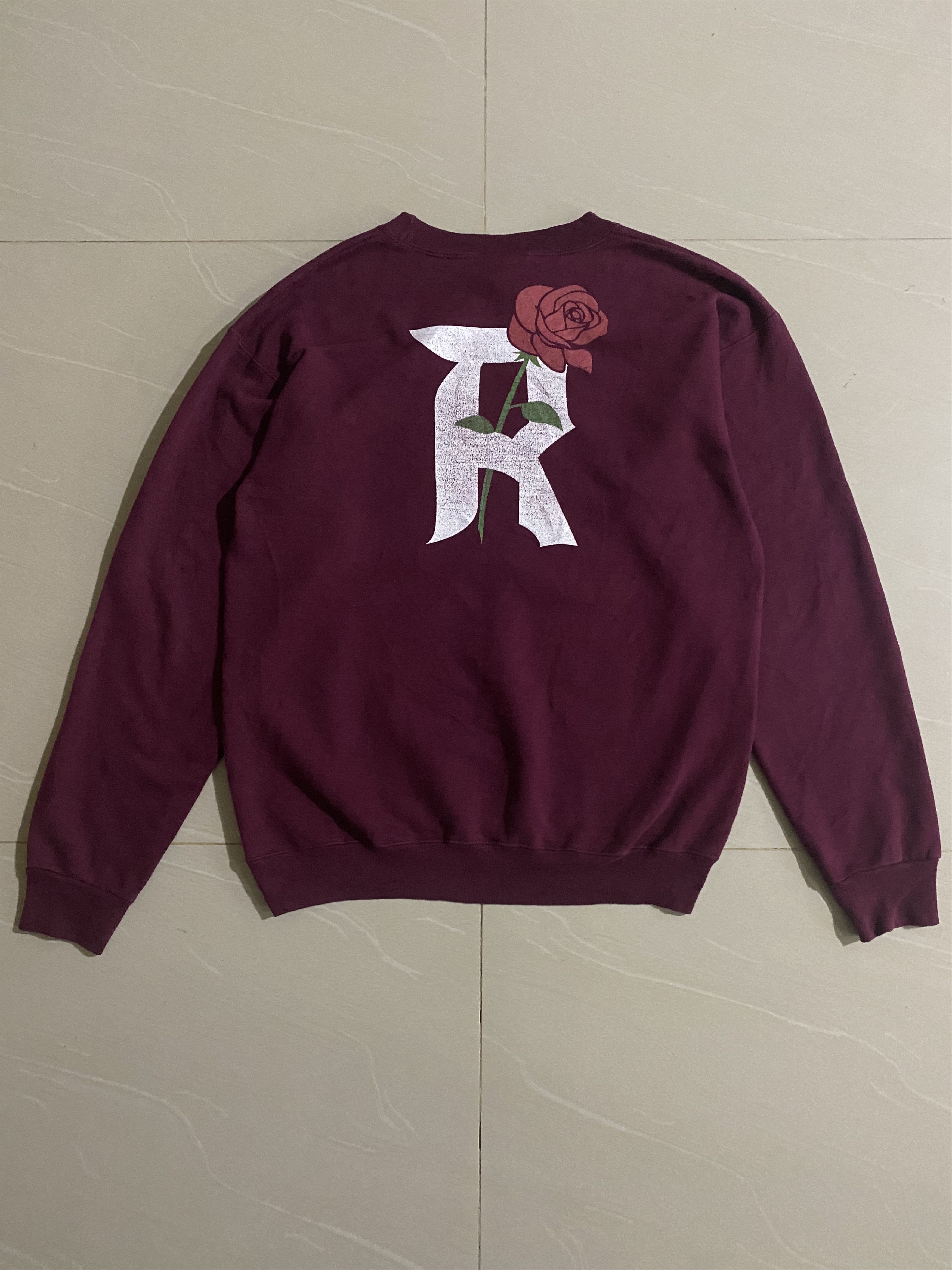 Vintage Rize Rose Sweatshirt Hanes Sweater
