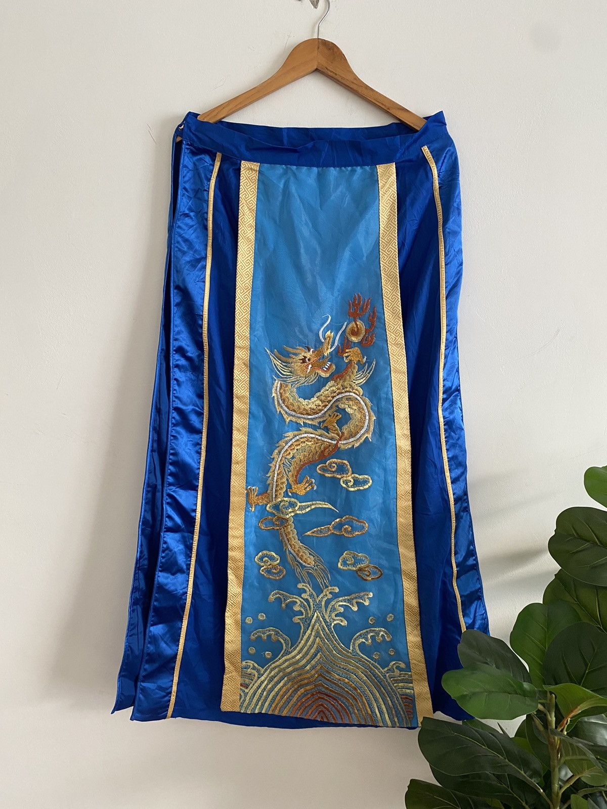 image of Best Offervintage Embroidery Skirt Dragon Nice Designer in Blue, Women's (Size 34)