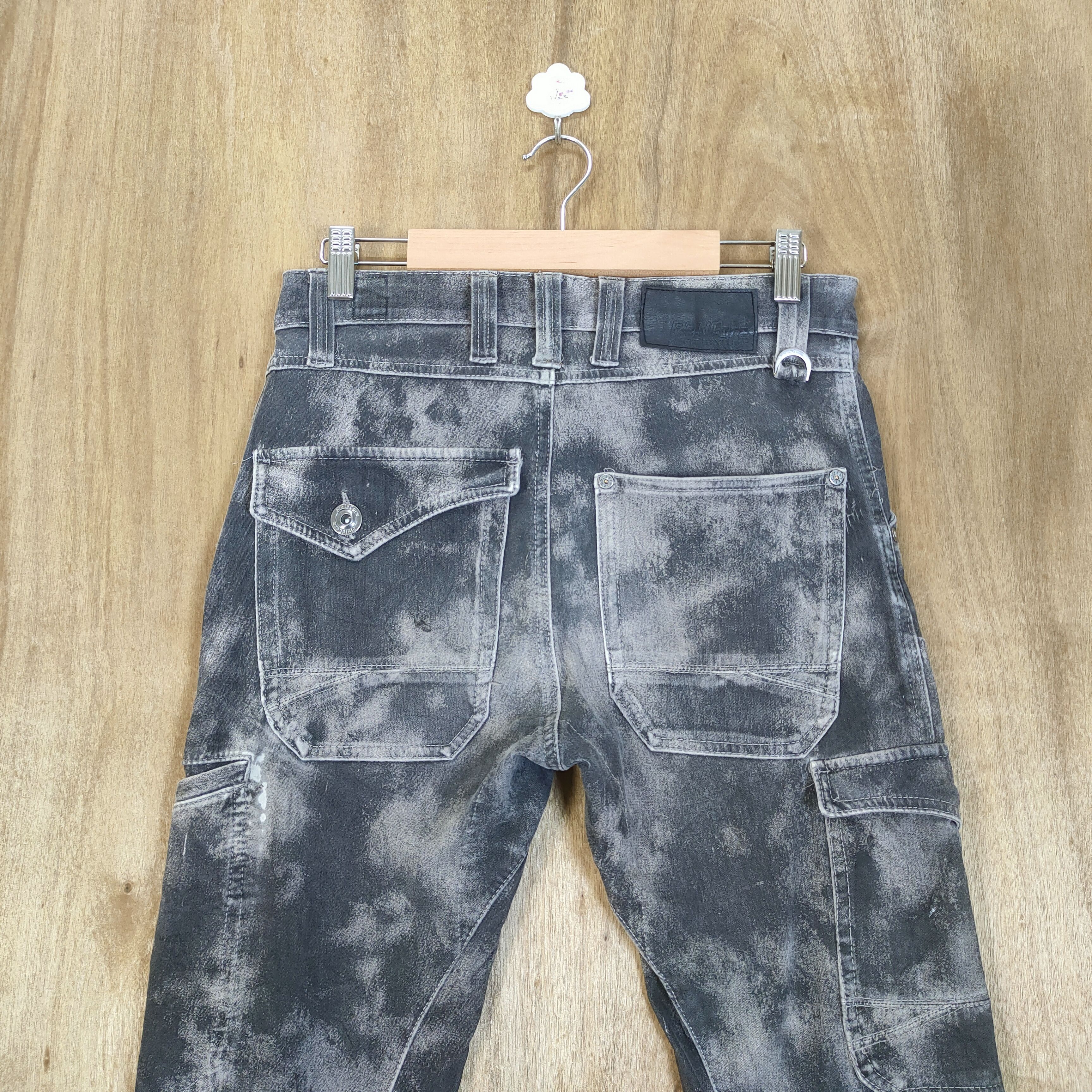 Japanese Brand W30 VINTAGE JAPANESE BLACK FADED CARGO PANTS Size US 30 / EU 46 - 8 Thumbnail