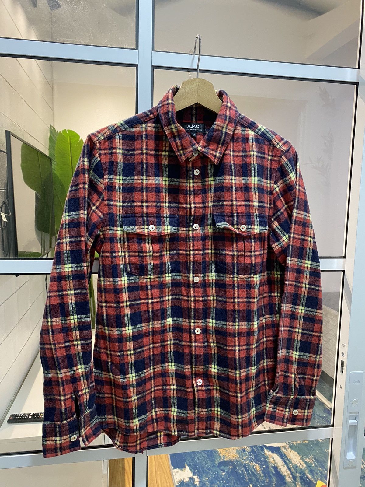 A.P.C. Plaid Flannel Button Up Shirt Size US M / EU 48-50 / 2 - 1 Thumbnail