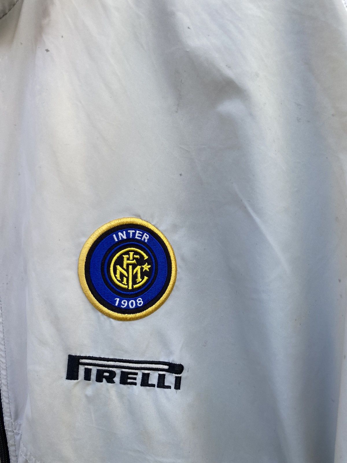 Nike Vintage distressed nike Inter Milan fc windbraker jacket Size US XL / EU 56 / 4 - 4 Thumbnail
