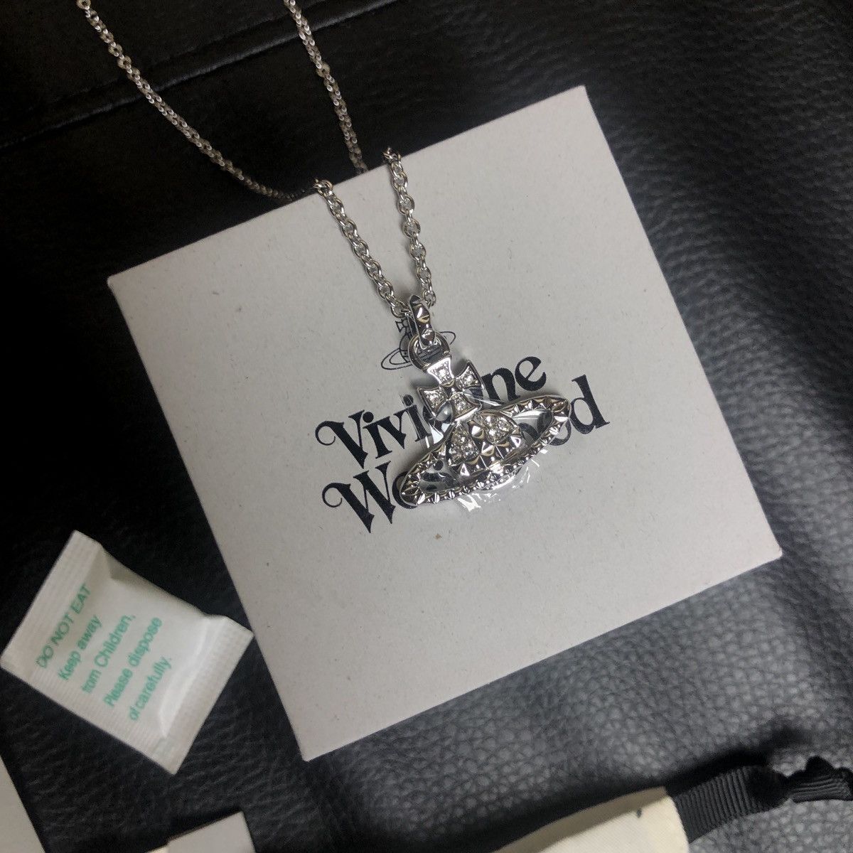 Vivienne Westwood Vivienne Westwood Angel Wing Orb Necklace | Grailed