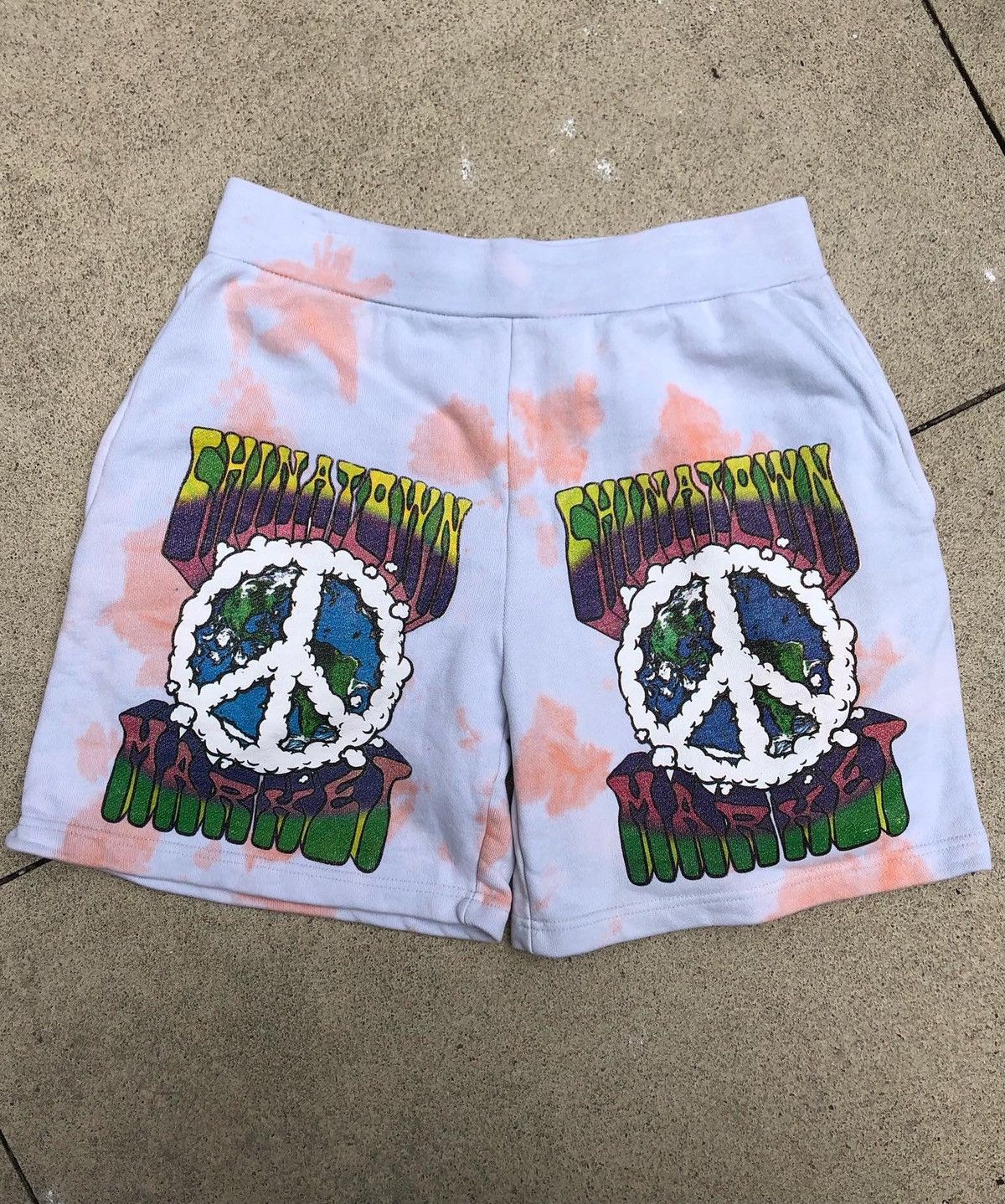 Market Chinatown Market Sweatshorts Size US 34 / EU 50 - 1 Thumbnail