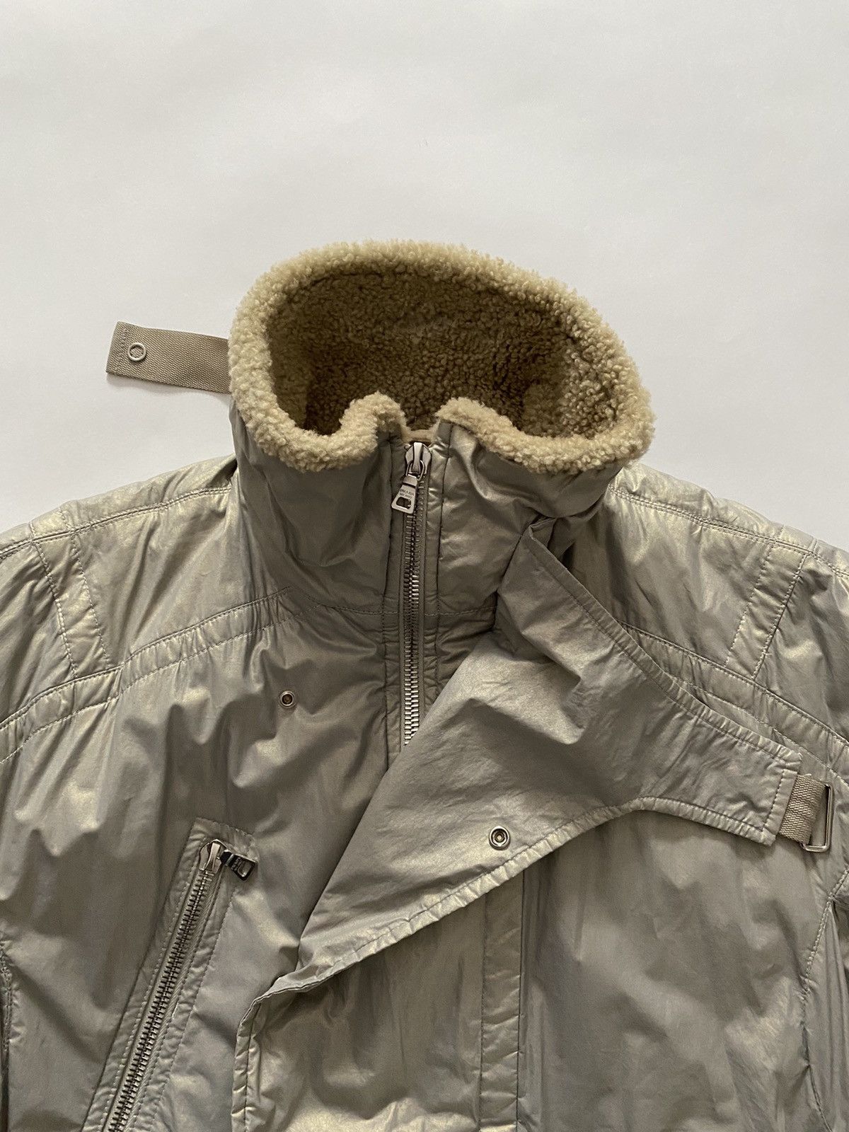 Prada Prada Silver Astro Jacket 90’s Luna Rossa Fur Collar Puffer Size US M / EU 48-50 / 2 - 5 Thumbnail