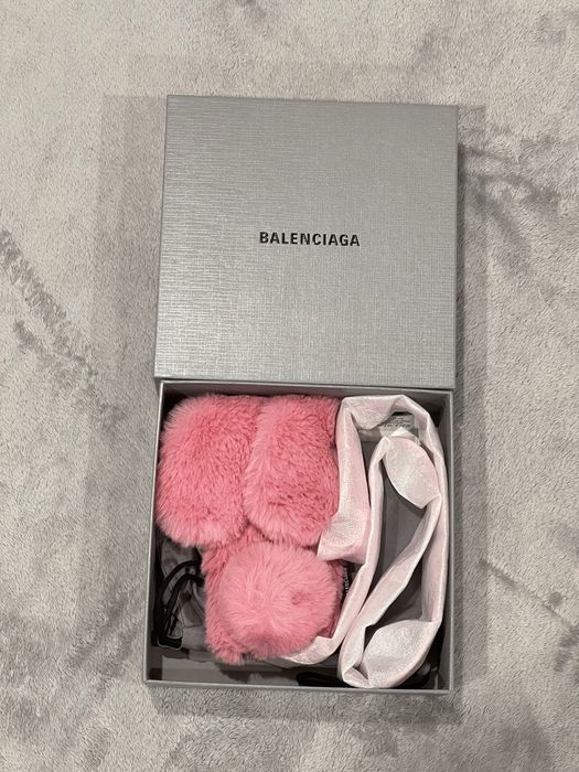 Balenciaga (RUNWAY!)Balenciaga 2021fw Fluffy Bunny iPhone 12 Case