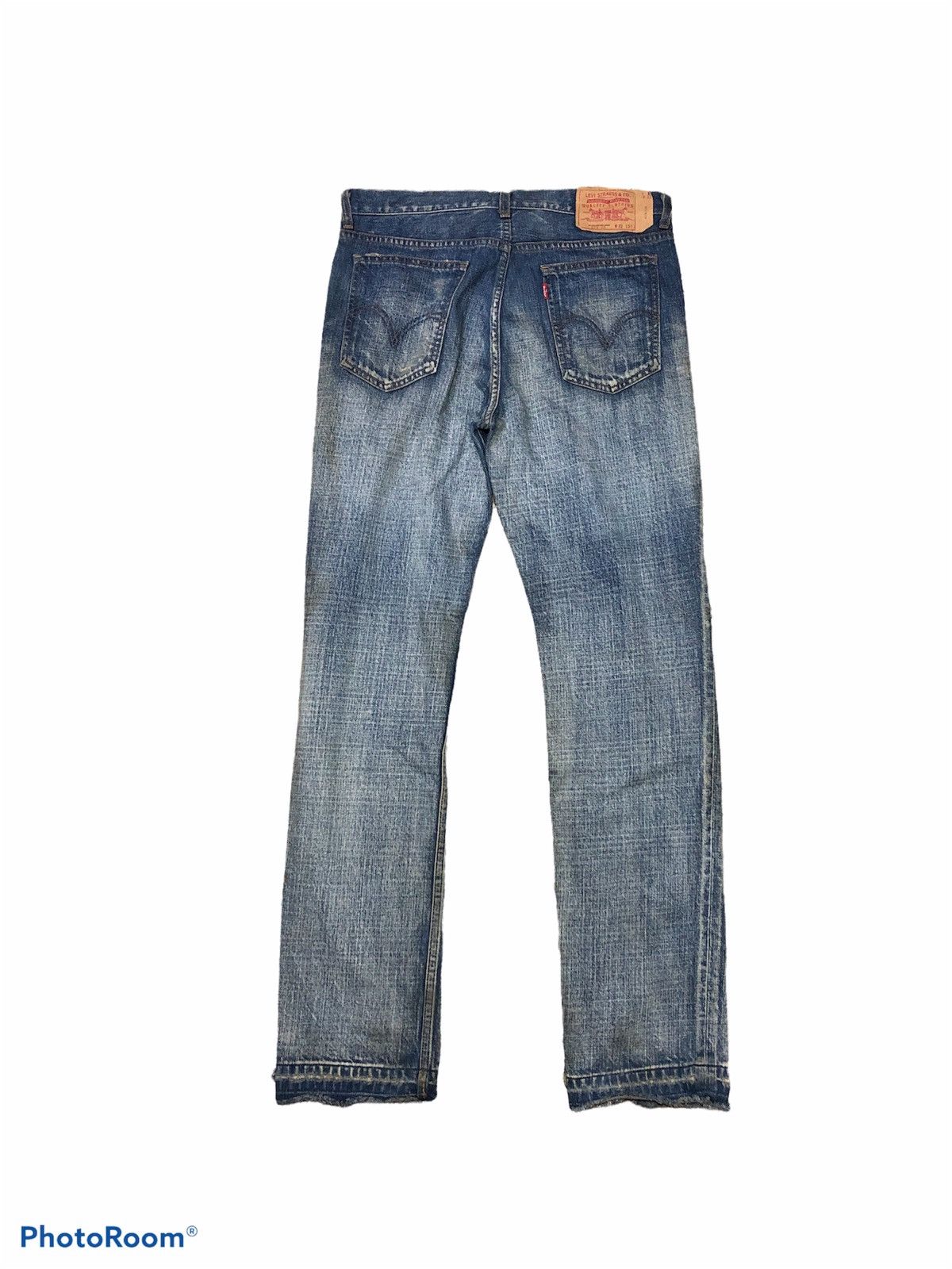 Levi's LEVIS 519 WASHED BLUE DISTRESSED DEMIM Size US 33 - 11 Thumbnail