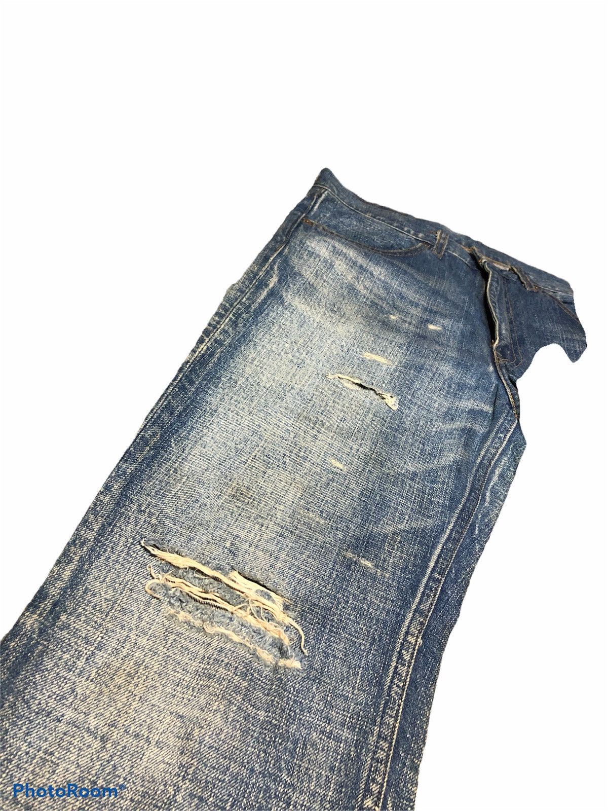 Levi's LEVIS 519 WASHED BLUE DISTRESSED DEMIM Size US 33 - 6 Thumbnail