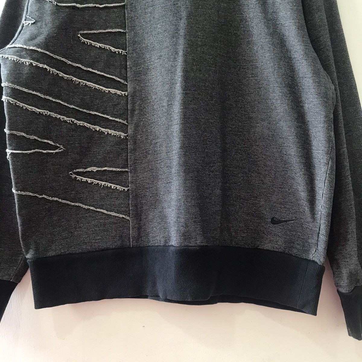 Nike × Vintage Vintage Y2K Nike Sweatshirt Spell Out Logo Small Logo Bottom Size US L / EU 52-54 / 3 - 2 Thumbnail