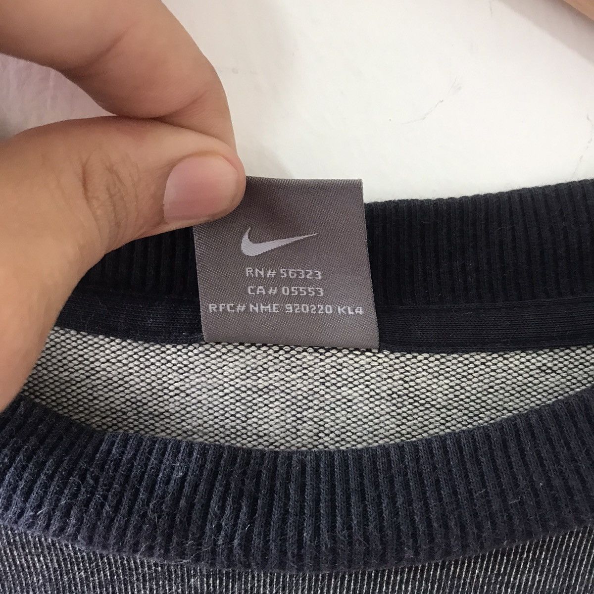 Nike × Vintage Vintage Y2K Nike Sweatshirt Spell Out Logo Small Logo Bottom Size US L / EU 52-54 / 3 - 9 Thumbnail