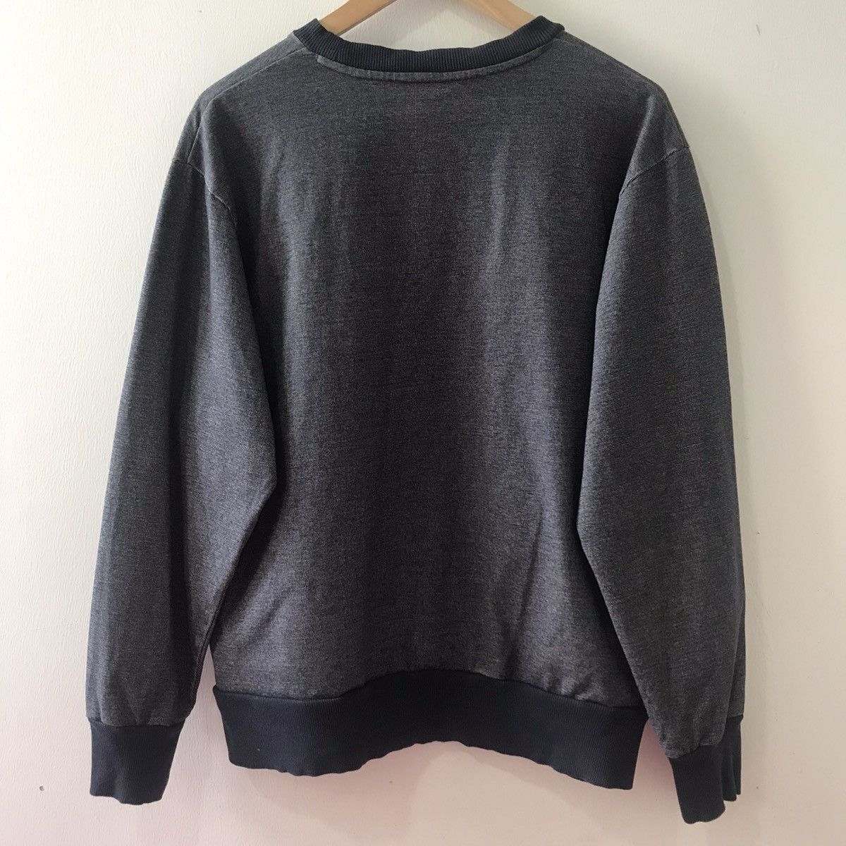 Nike × Vintage Vintage Y2K Nike Sweatshirt Spell Out Logo Small Logo Bottom Size US L / EU 52-54 / 3 - 11 Thumbnail