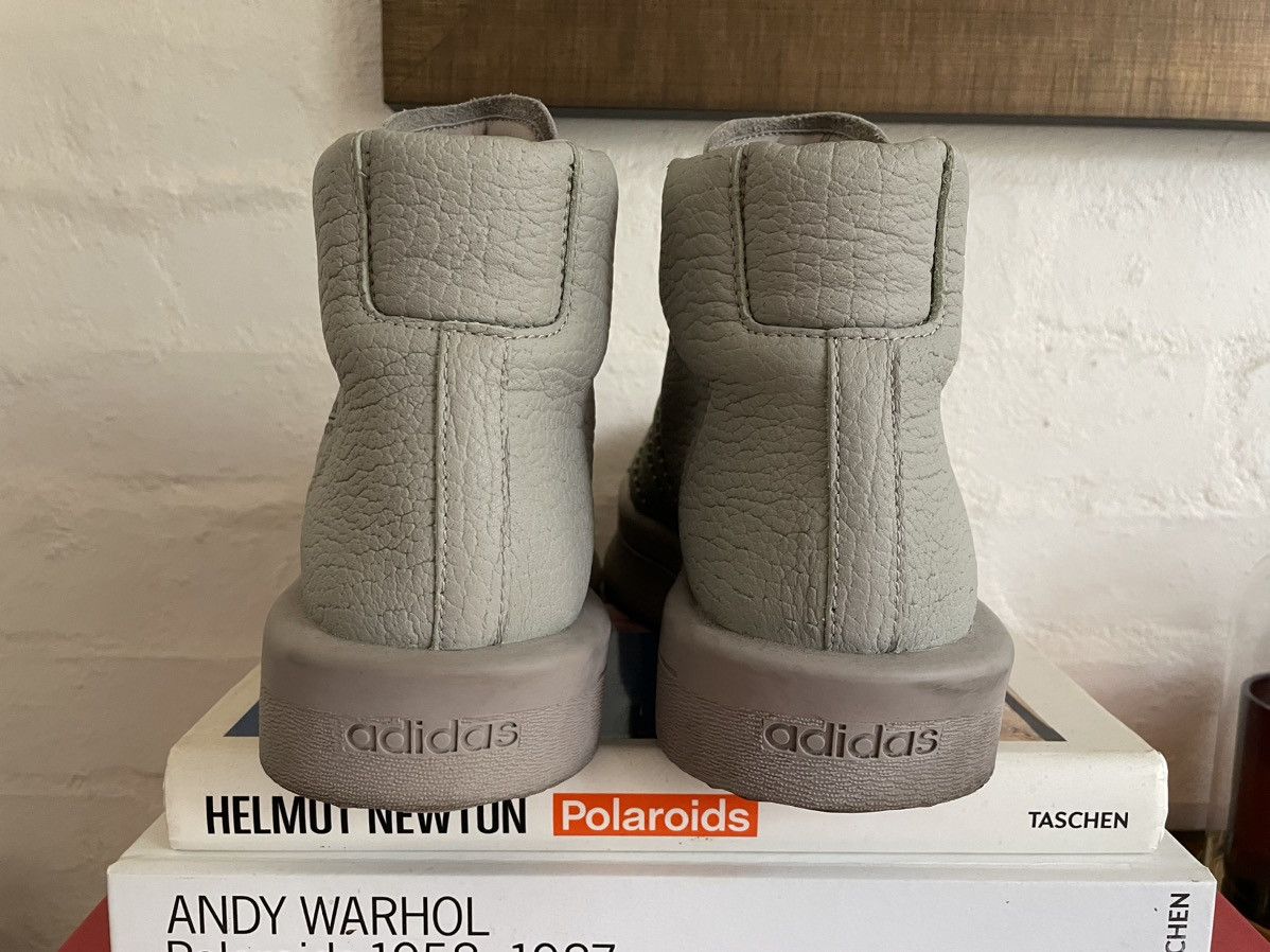 [Sample] Jordan Brand Retro 8 [SP] “Pearl”