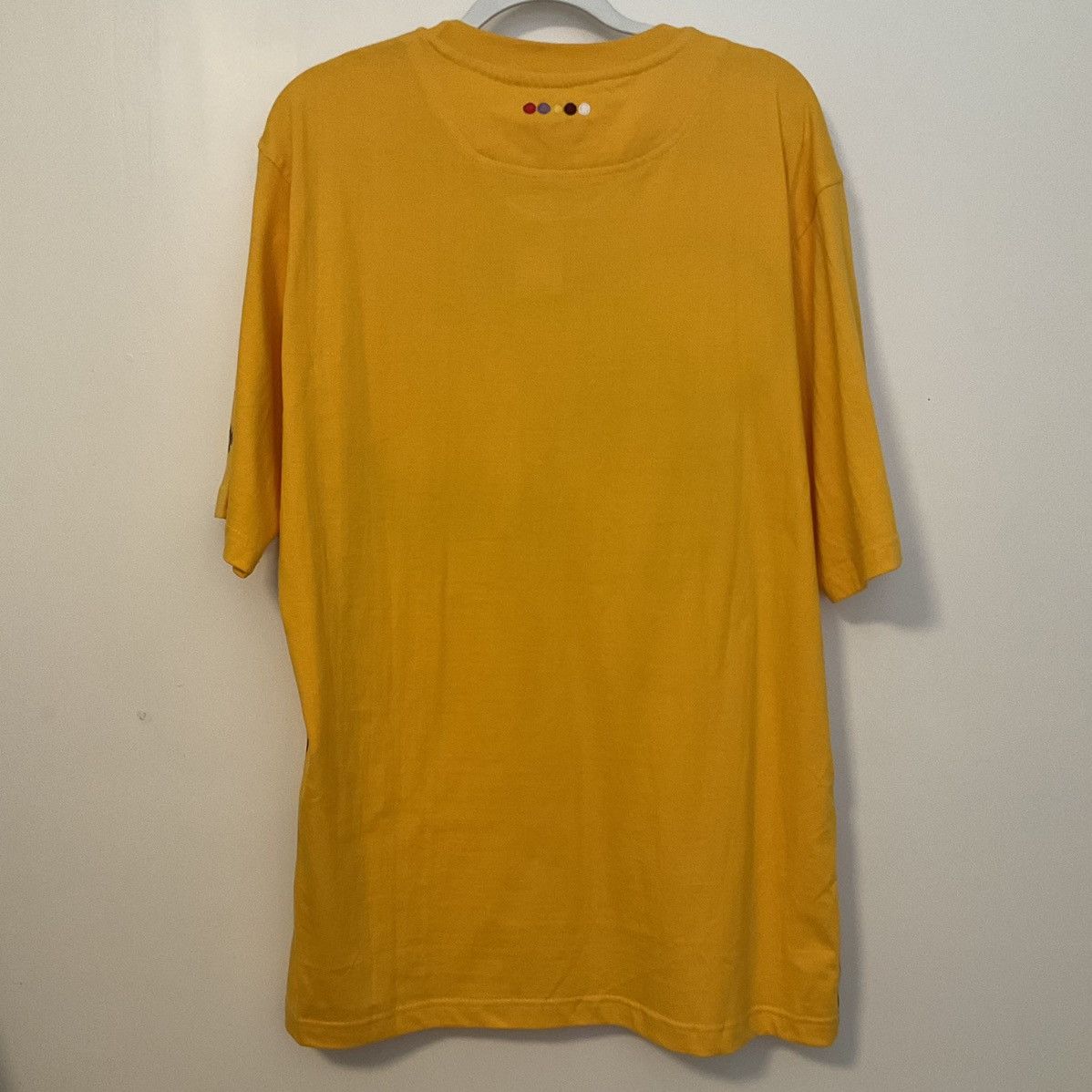 Coogi Vintage COOGI Embroidered Lady Face Yellow T-Shirt Size US L / EU 52-54 / 3 - 7 Thumbnail