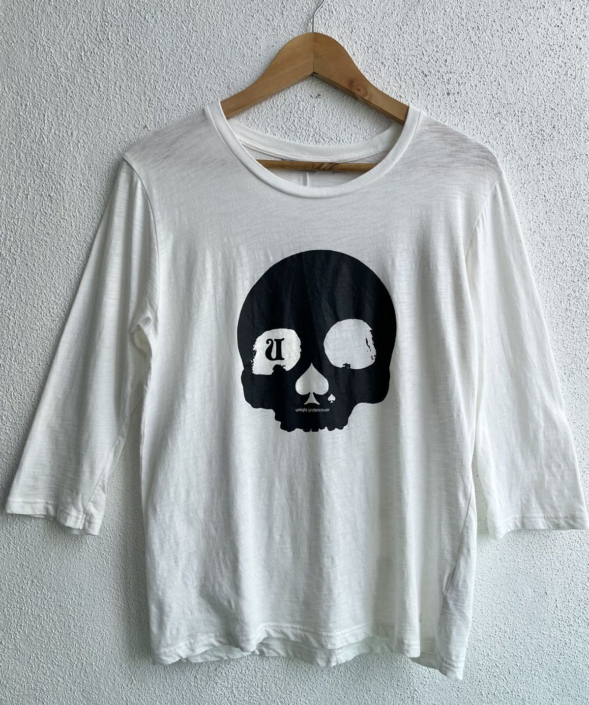 Jun Takahashi Undercover Jun Takahashi x Uniqlo Long Sleeve Tee💥 Size US M / EU 48-50 / 2 - 1 Thumbnail