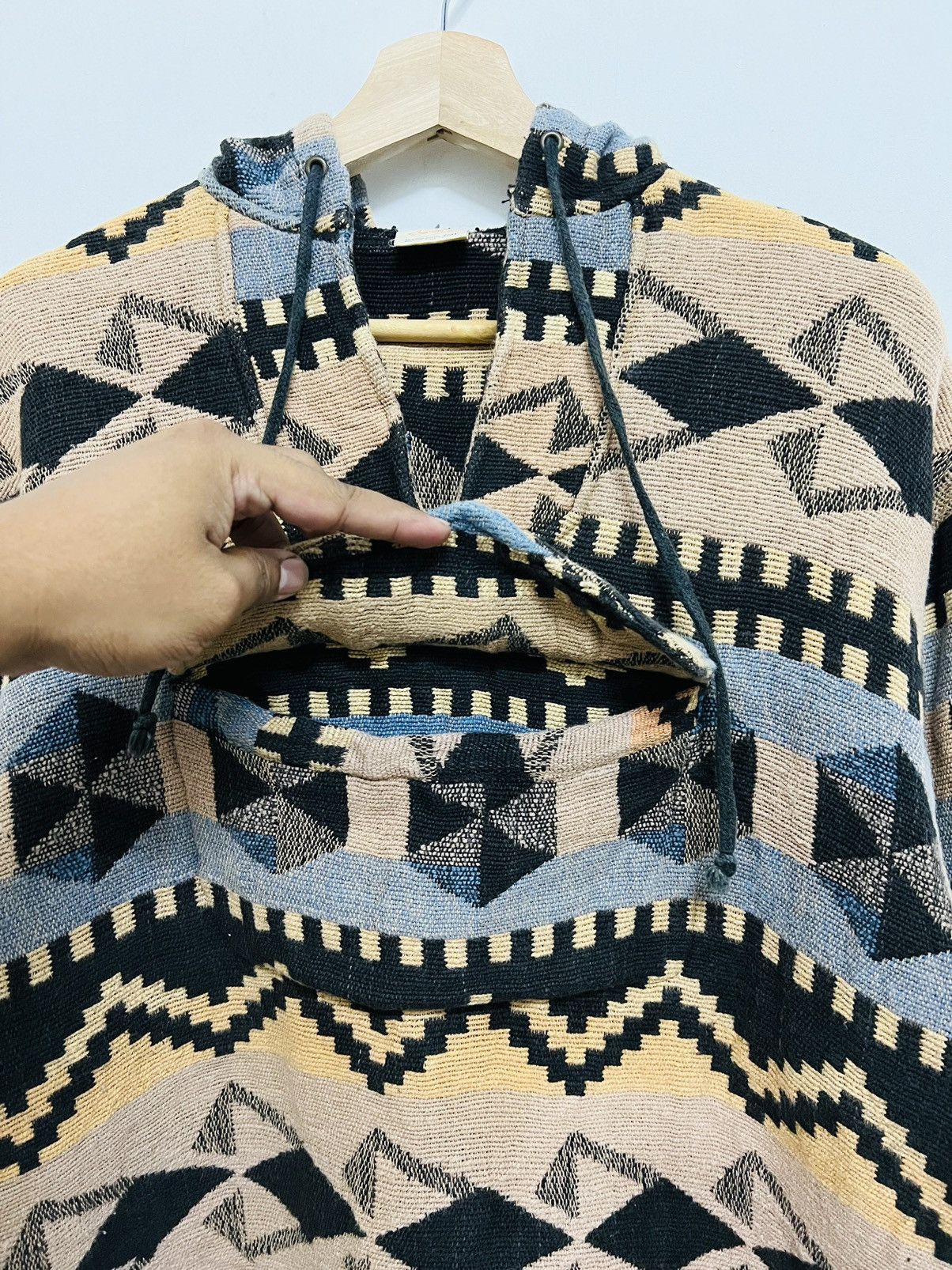 Vintage Vintage Native American Navajo Hoodie Size US M / EU 48-50 / 2 - 4 Thumbnail