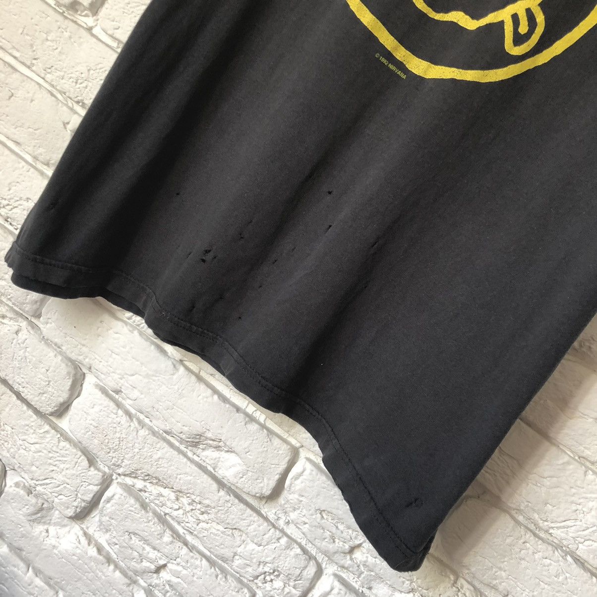 Band Tees × Nirvana × Vintage Nirvana 1992 Smile Face vintage tee t shirt Kurt Cobain Size US L / EU 52-54 / 3 - 4 Thumbnail