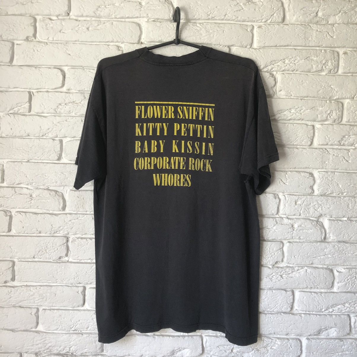 Band Tees × Nirvana × Vintage Nirvana 1992 Smile Face vintage tee t shirt Kurt Cobain Size US L / EU 52-54 / 3 - 2 Thumbnail
