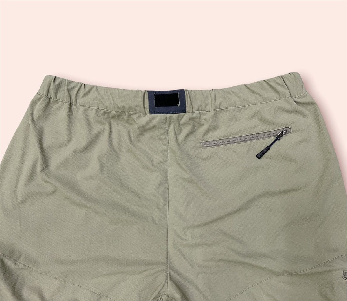 Montbell × Vintage VTG MONT-BELL CONVERTIBLE CROPPED OUTDOOR PANTS Size US 38 / EU 54 - 7 Thumbnail