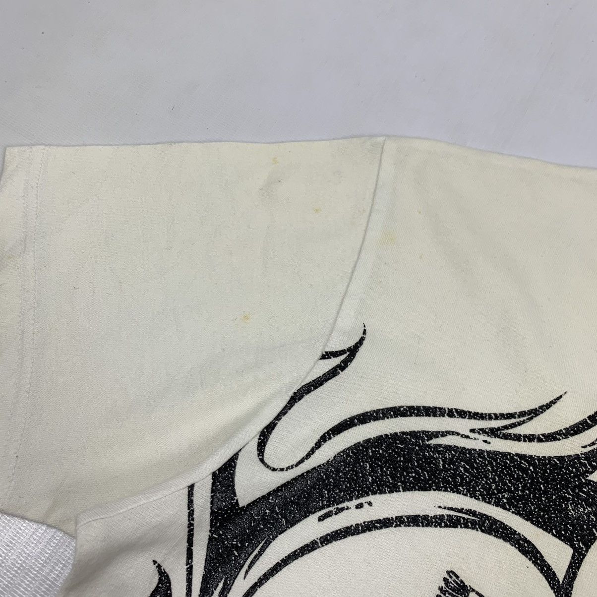 Anime × One Piece × Uniqlo Uniqlo X One Piece Anime Shirt Size US S / EU 44-46 / 1 - 8 Thumbnail
