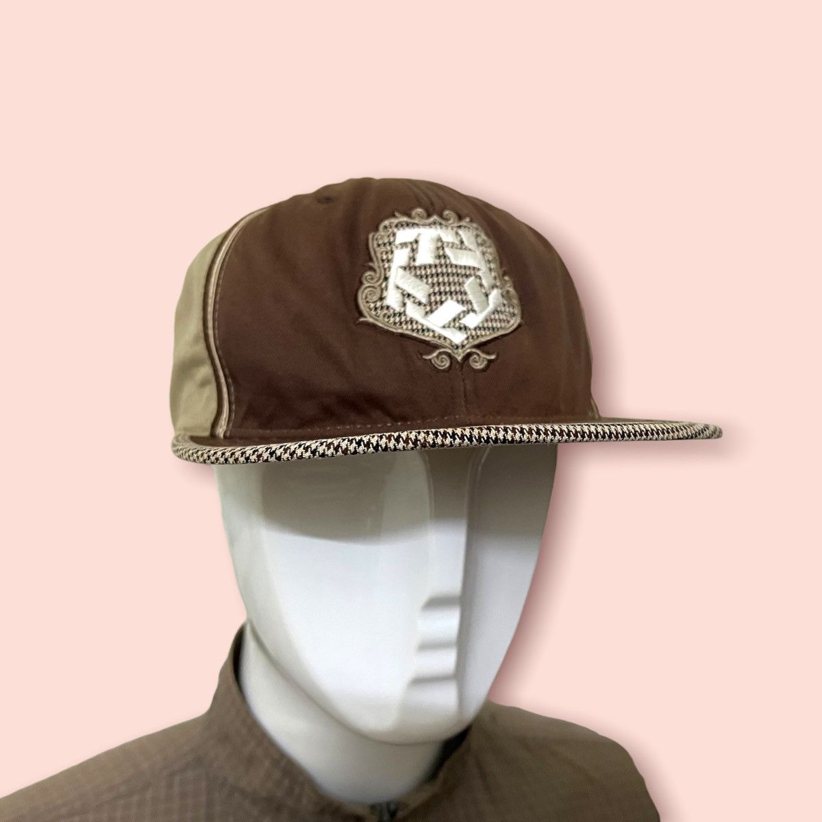 Tribal Streetwear VINTAGE Y2k TRIBAL FITTED HAT Size ONE SIZE - 15 Thumbnail
