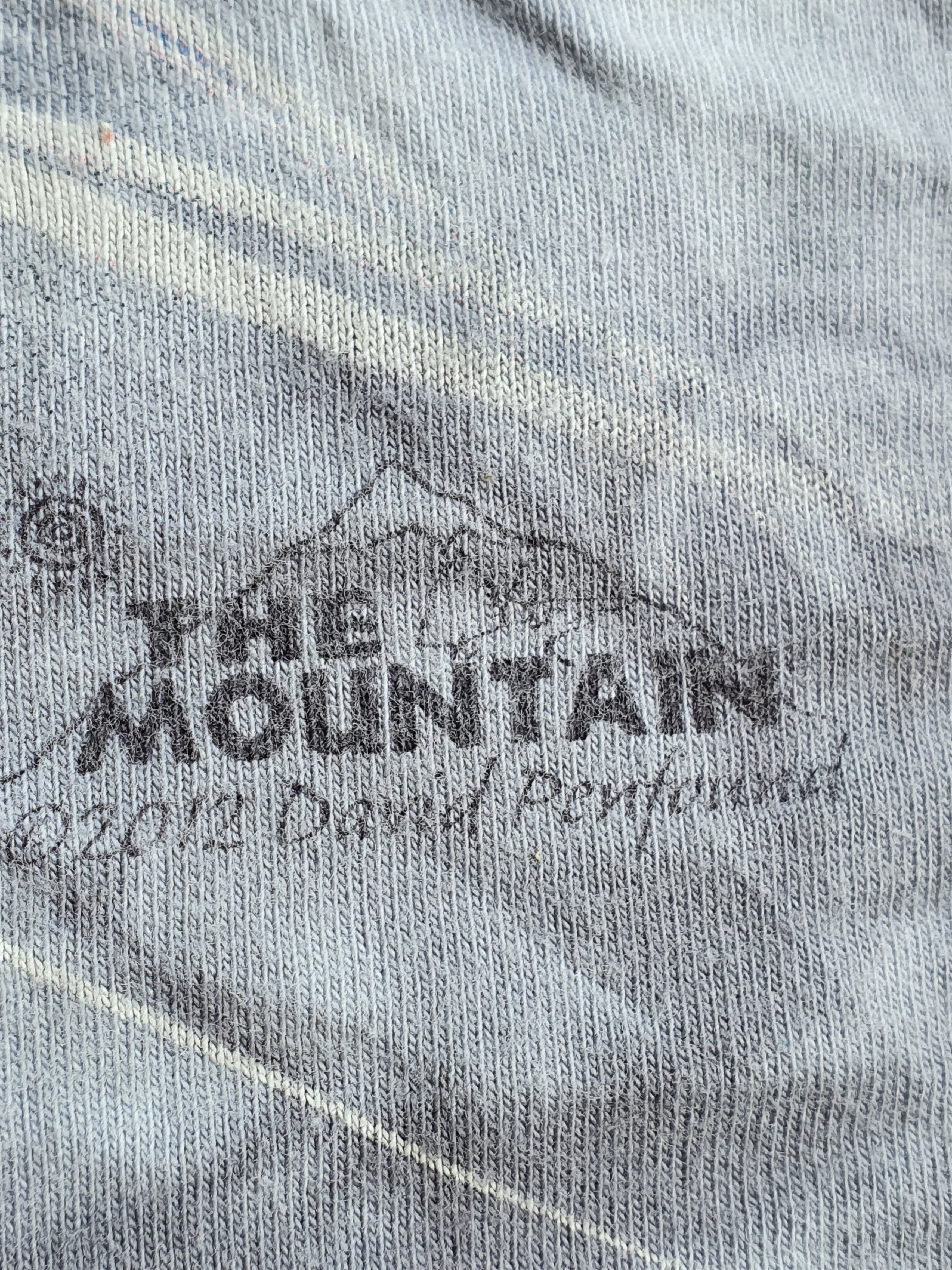 The Mountain The Mountain 2012 David Penfound white tiger tee,sz L? Size US L / EU 52-54 / 3 - 2 Thumbnail