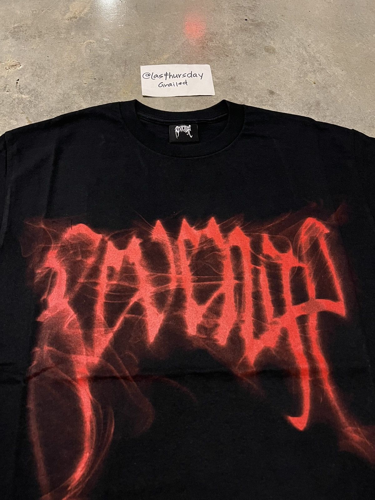 Revenge Revenge Smoke Tee Black/Red XL *EMAIL EXCLUSIVE* Size US XL / EU 56 / 4 - 5 Thumbnail